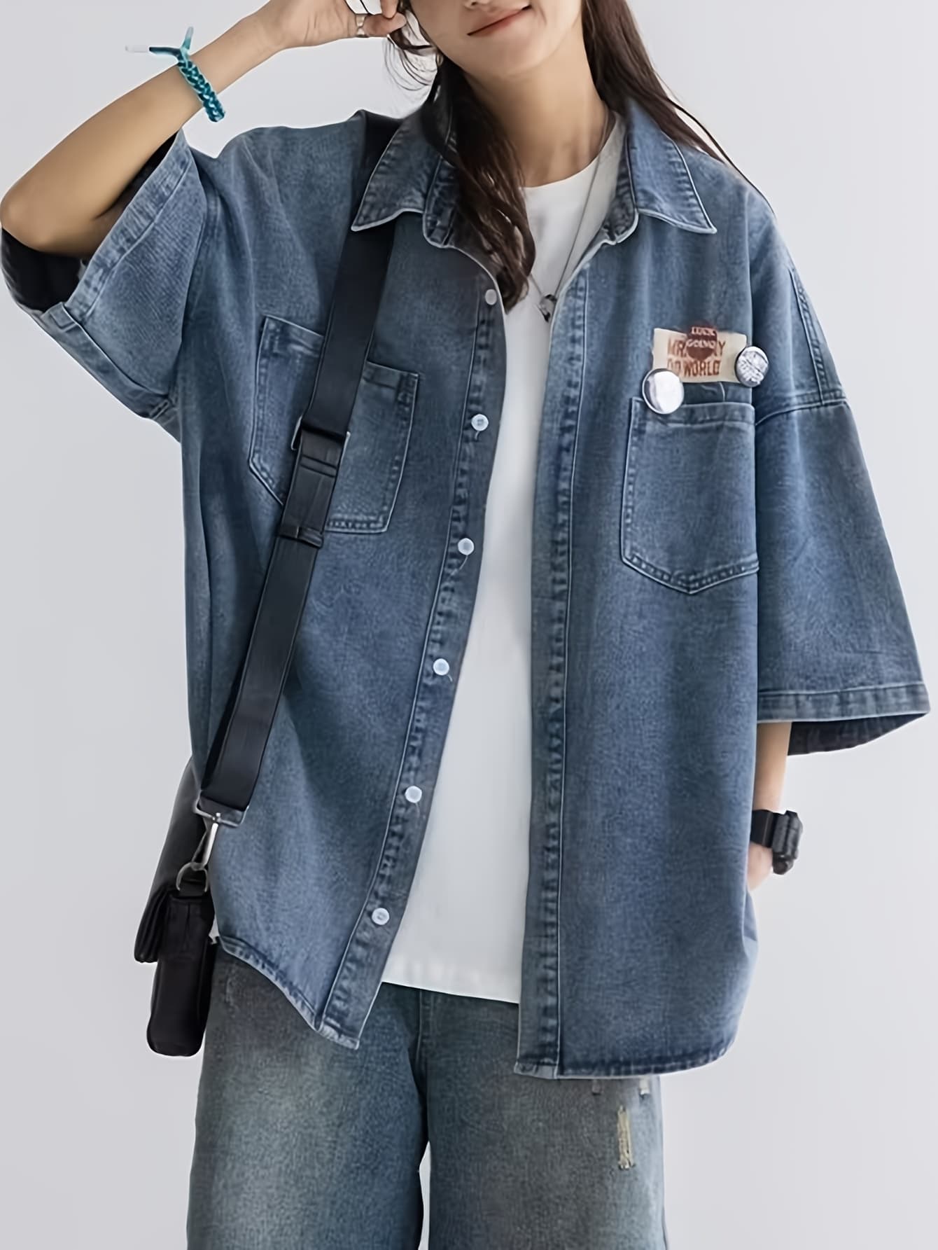 【全店30％OFF引き換え証があり】ジーンズプルオーバー レディース 半袖 五分袖 厚地の外套大きさ トップス 羽織り ビッグ影ぼうし 細工物プルオーバー 落っこちる肩部 ゆったり 体型押しかぶせる 二の腕押しかぶせる 着痩せ 無地 前食い違い 心地よい 春 夏 秋 春服 夏