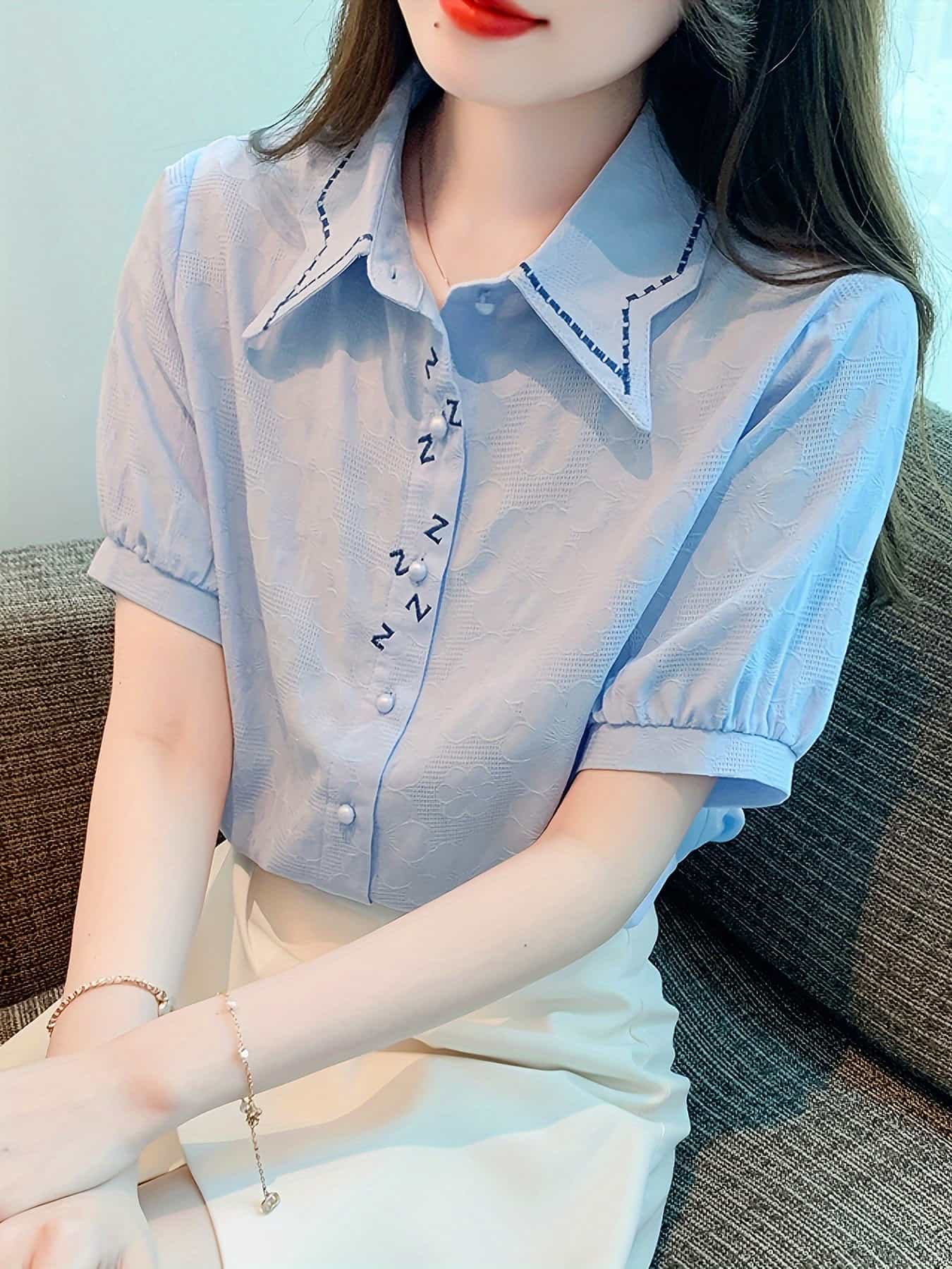 【全店30％OFF引き換え証があり】【刺しゅう青写真】トップ レディース 半袖 夏 プルオーバー トップス 襟付き添い人 縫い 編み目 名取り草 前食い違い ジャかばい立て風 冷やりとした 薄っぺら 音の大きさ袖 袖コンシャス 体型押しかぶせる 二の腕押しかぶせる 着痩せ 細押し出し 執務室