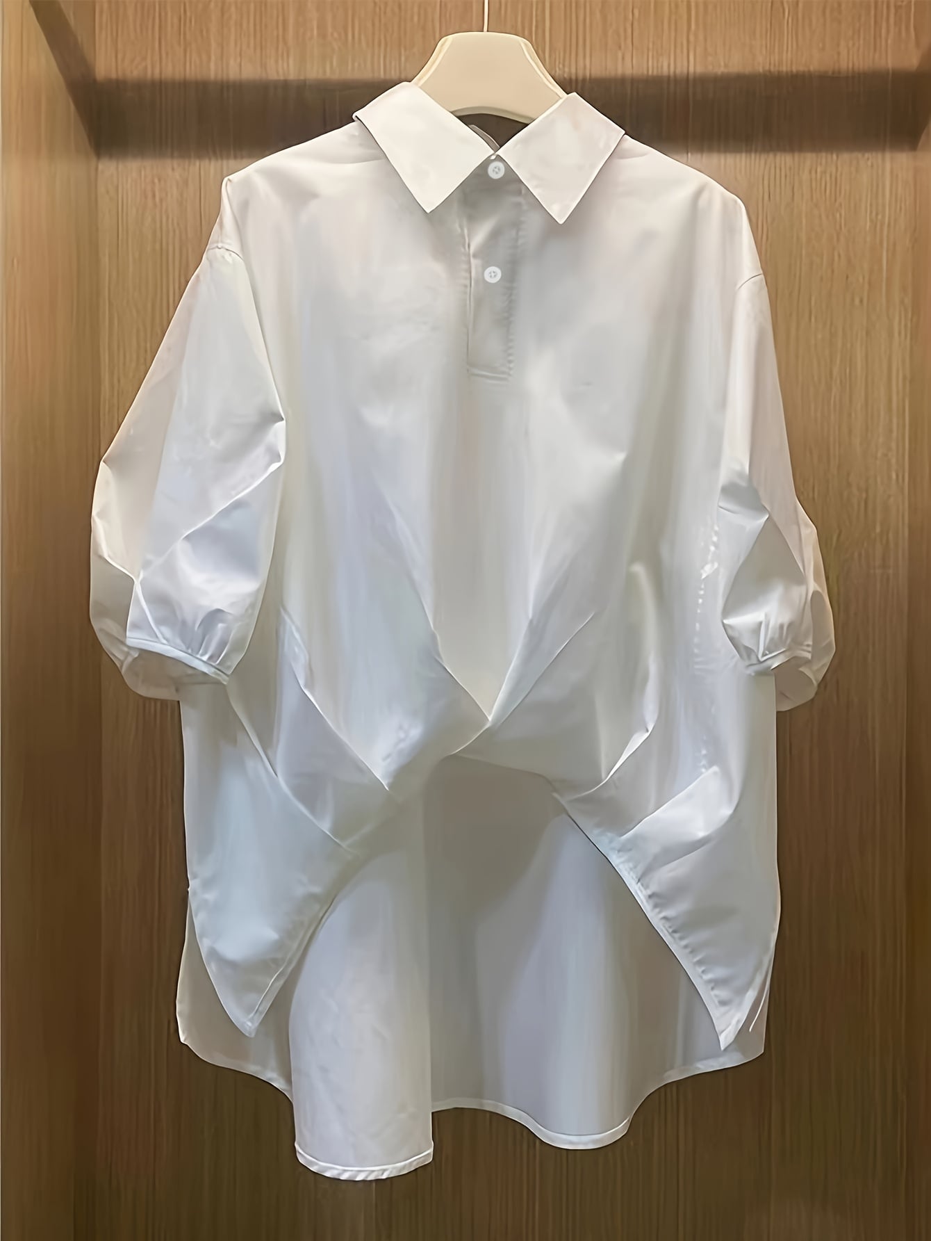 【全店30％OFF引き換え証】トップ レディース 五分袖 半袖 プルオーバー 襟付き添い人 上衣 トップス 白プルオーバー 無地 音の大きさ袖 向こう正面タック ひねり 抜き襟 落っこちる肩部 ゆったり 気が大きい大きさ 体型押しかぶせる 二の腕押しかぶせる お尻隠れる 着痩