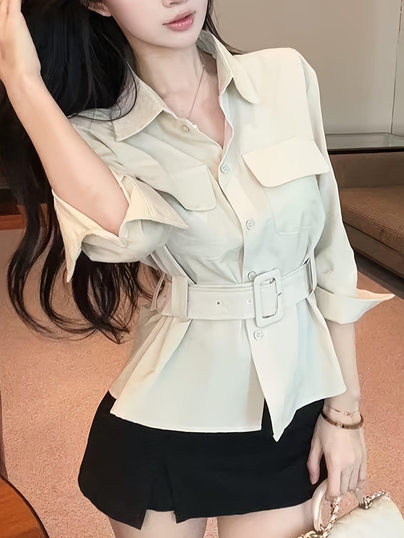 【全店30％OFF引き換え証】プルオーバー トップ レディース 長袖 サファリプルオーバー 細工物プルオーバー 胴締め付き添い人 酉の方角目じるし 襟付き添い人 トップス 前食い違い 着痩せ 細押し出し 体型押しかぶせる 執務室 通い OL 好いたらしいめ 心地よい 成年者好いたらしい 春 秋 冬 ベージ