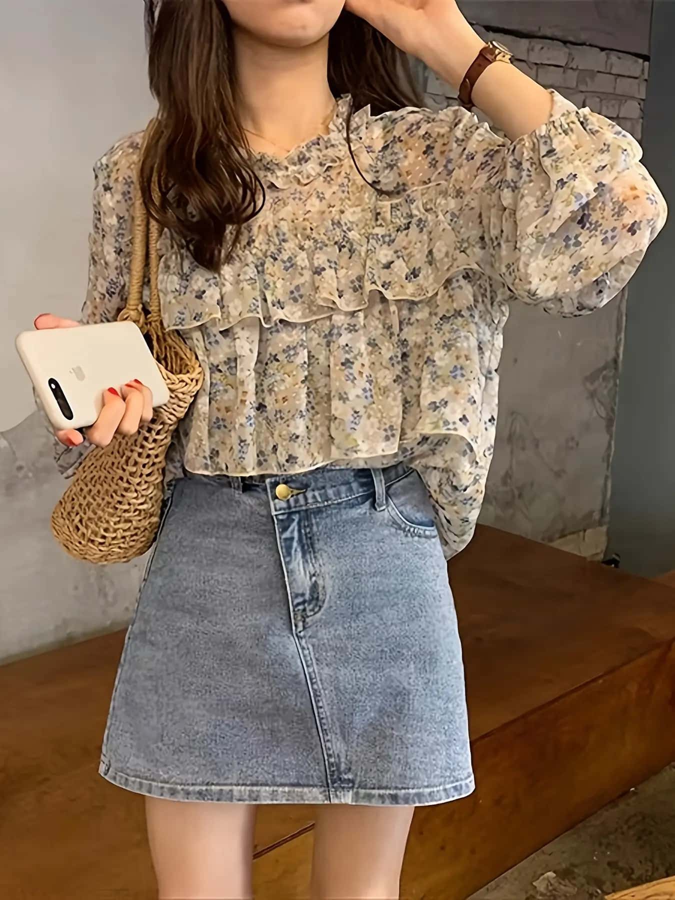 【全店30％OFF引き換え証】【成年者好いたらしい】 トップ レディース 長袖 花柄 小花柄 フラウンス シフォン プルオーバー トップス ハイネック シャーリング 透け感 シアー 女子らしい 好いたらしいめ 心地よい 韓国流行り物 ゆったり 体型押しかぶせる 二の腕押しかぶせる