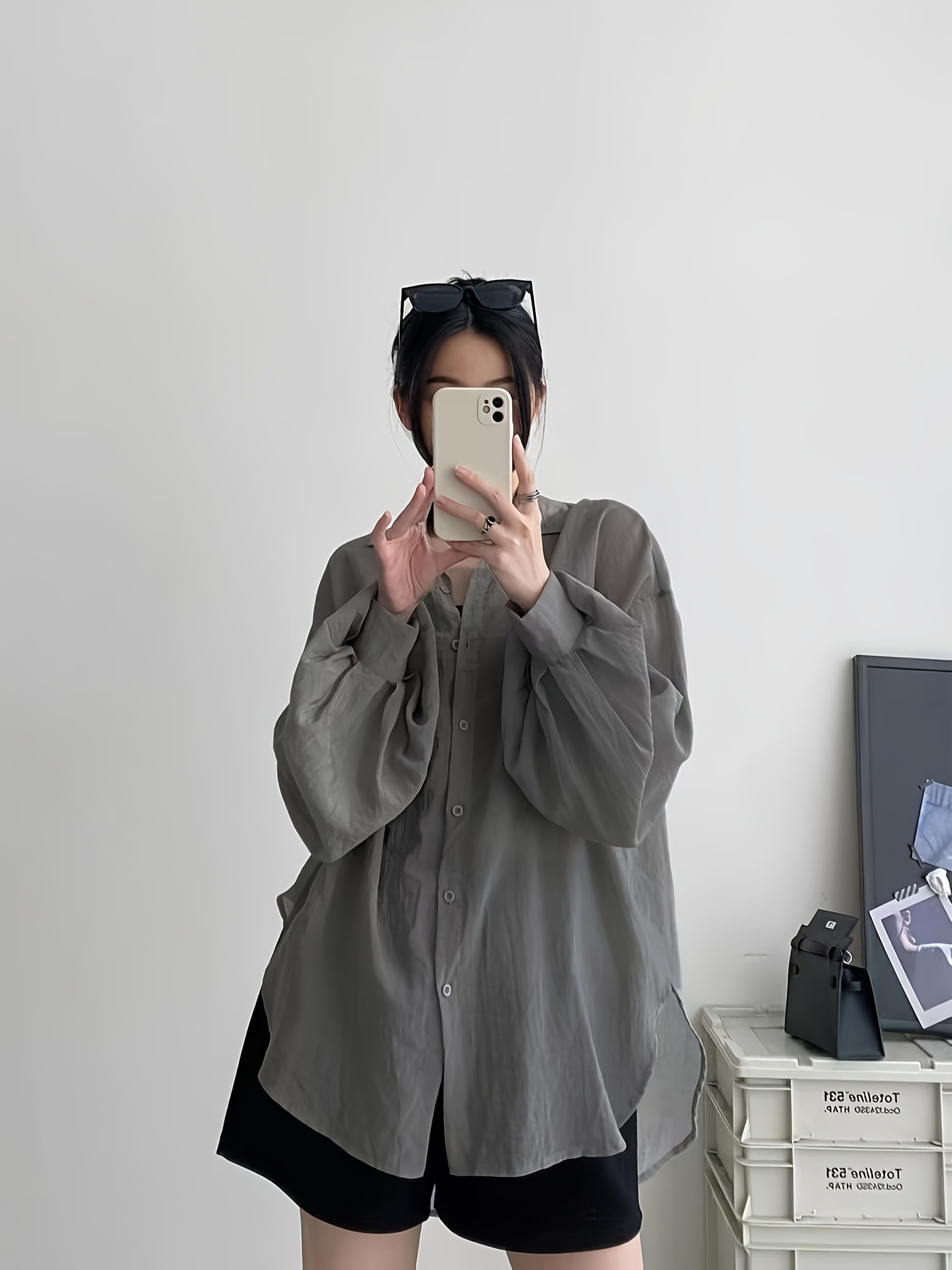 【全店30％OFF引き換え証】【体型押しかぶせる】シアーシャツ トップ レディース 長袖 厚地の外套大きさ 透け感 トップス ビッグ影ぼうし 羽織り 前食い違い ダンス楽隊色合い 冷房装置打つ手 紫外線打つ手 日焼押しとどめる シワになりにくい 洗える 執務室 通い OL カ