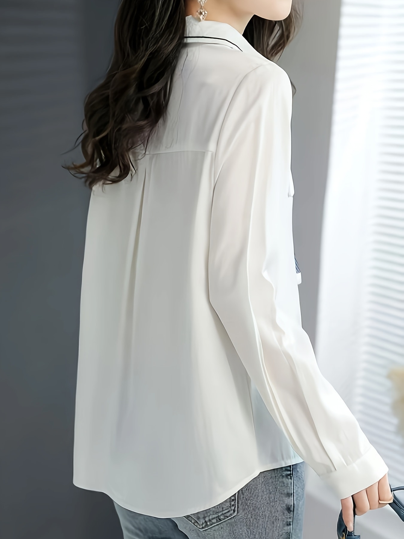 【全店30％OFF引き換え証】【とろみ原料品】トップ レディース 長袖 プルオーバー 好いたらしいめ トップス 無地 襟付き添い人 執務室 通い 事務服 OL ゆったり 体型押しかぶせる 二の腕押しかぶせる 着痩せ 気が大きい大きさ 春 夏 秋 冬 シワになりにくい 洗える 繻子調