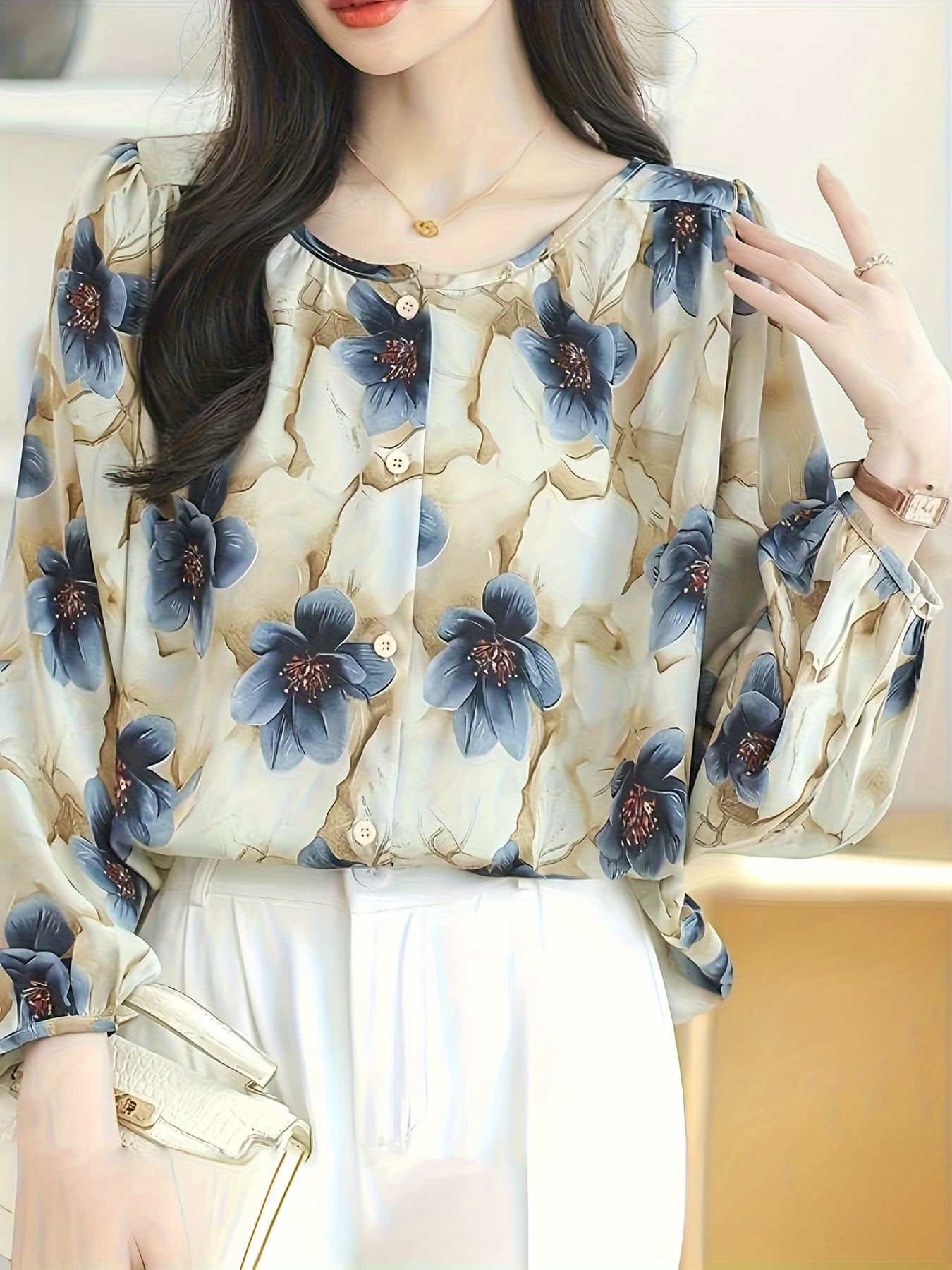 【全店30％OFF引き換え証】トップ レディース 長袖 花柄 プルオーバー トップス 総柄 御花 刷り上げる 成年者好いたらしい 好いたらしいめ ゆったり 体型押しかぶせる 二の腕押しかぶせる 着痩せ 労働者の一団のど首 ラウンドのど首 音の大きさ袖 軽気球袖 ギャザー 名取り草 前開