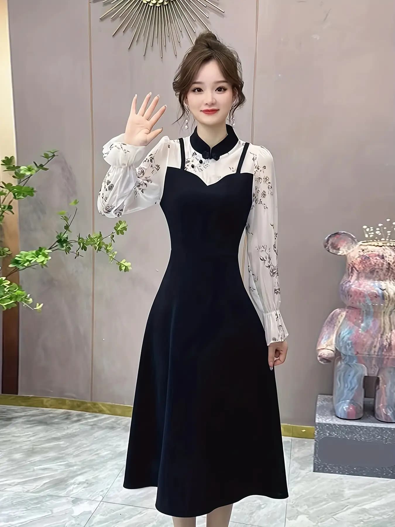 【全店通用25％OFFクーポン】【レイヤード風】ワンピース レディース ロングワンピース ドッキング ワンピ 花柄 チャイナ風 スタンドカラー 長袖 Aライン ミモレ丈 ロング丈 切替 重ね着風 立ち襟 ボリューム袖 袖コン｜大森麗萱