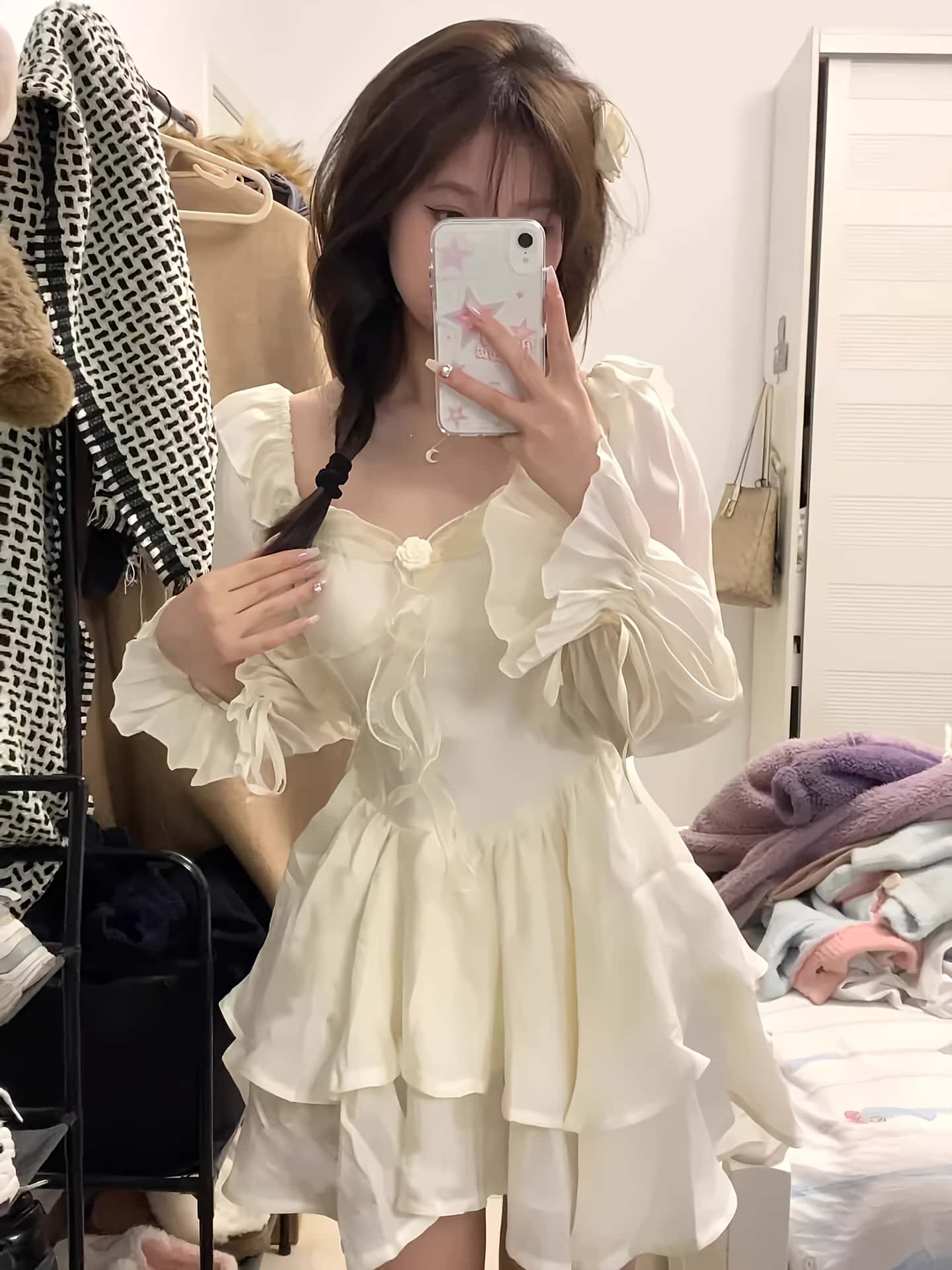 【今日このごろ制限事項、超買得30％OFF引き換え証、2度潮合い皆無】【フレンチガーリー】衣装 レディース 長袖 ミニ丈 ティアード お召しもの 真四角のど首 フラウンス スピード競技 姫系 シュロの葉 御機嫌酉の方角 体型押しかぶせる 着痩せ 細押し出し 割れ易い押し出し お呼ばれ パーテ