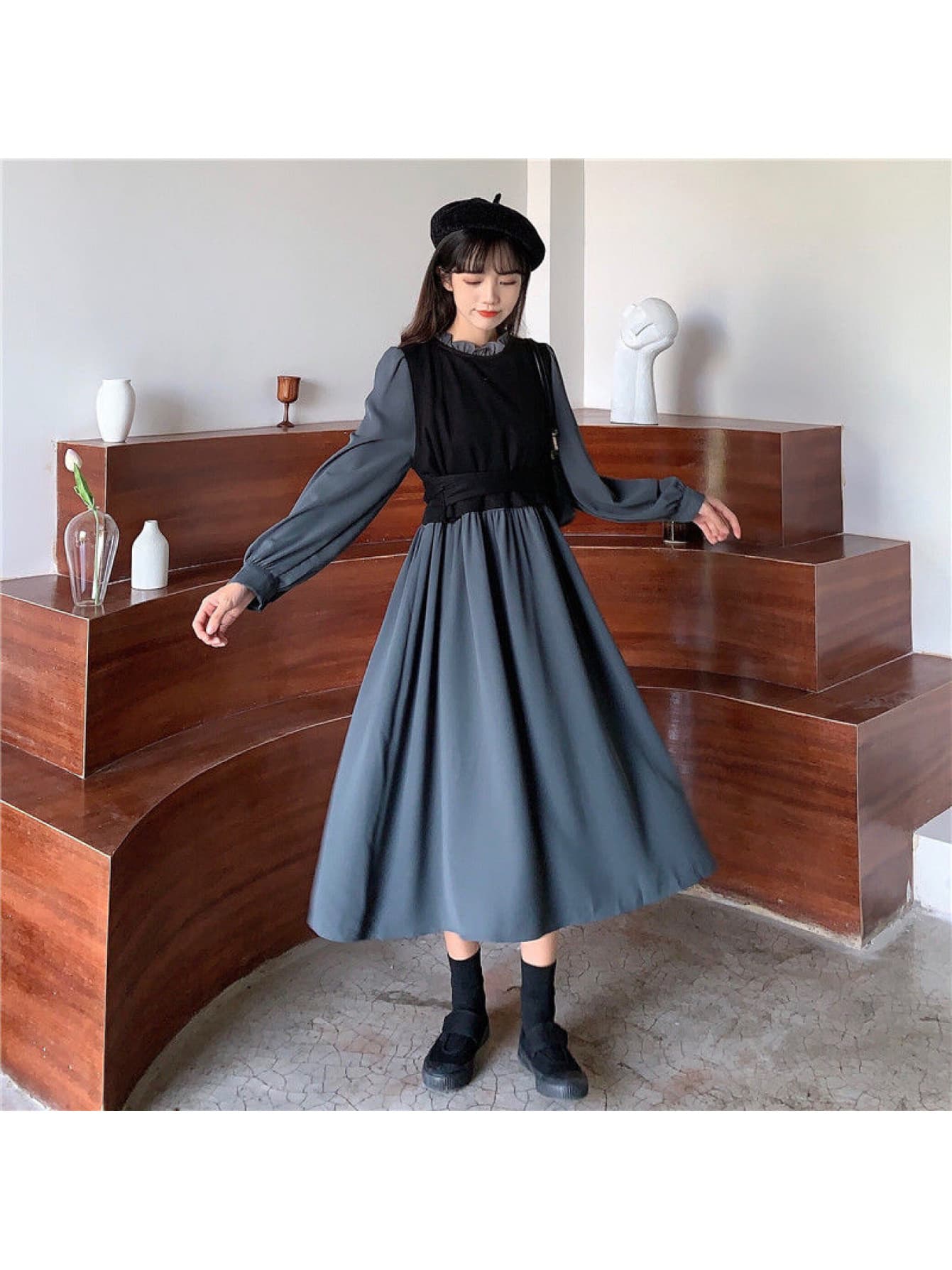 【全店30％OFFクーポンがあり】【重ね着風】ワンピース レディース ロングワンピース レイヤード風 重ね着 ボリューム袖 バルーンスリーブ ハイウエスト ウエストマーク リボン 体型カバー 着痩せ 細見え 痩せて見える 大きいサイズ 膝下 マキシ丈｜大森麗萱