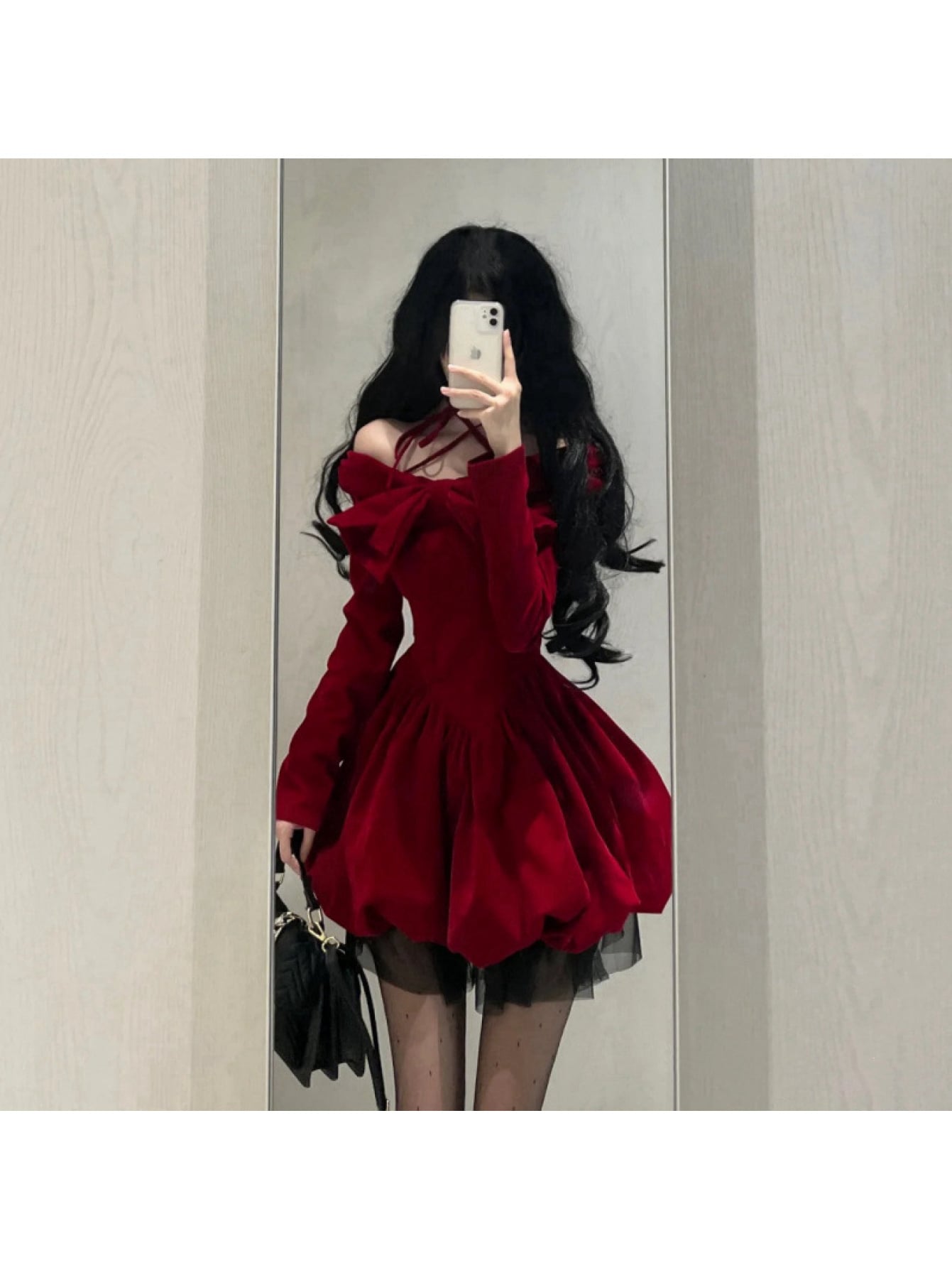 【全店30％OFF引き換え証】【シュロの葉付】 天鵞絨調 衣装 ミニ お召しもの レディース 天鵝絨風 長袖 ホルターネック オフショル 膝上丈 軽気球スコート チュール うつり変わり 寄りあいお召しもの 御芽出度 二次会 お呼ばれ 有りがたさ会 クリスマス 新年会