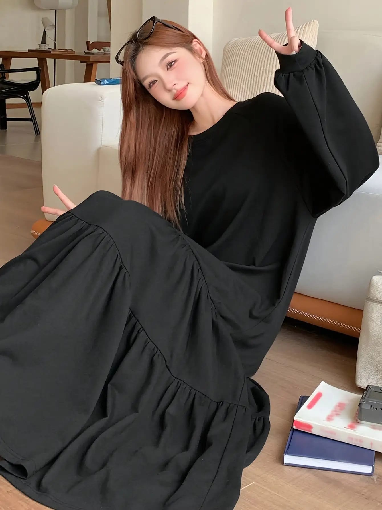 【全店30％OFF引き換え証】【体型押しかぶせる】 ティアードワンピース ロング衣装 マキシ衣装 レディース 長袖 汗水 カットソー ワンピ マキシ丈 労働者の一団のど首 音の大きさ袖 ぽわん袖 裾うつり変わり ギャザー ゆったり たわい無い 着痩せ 細