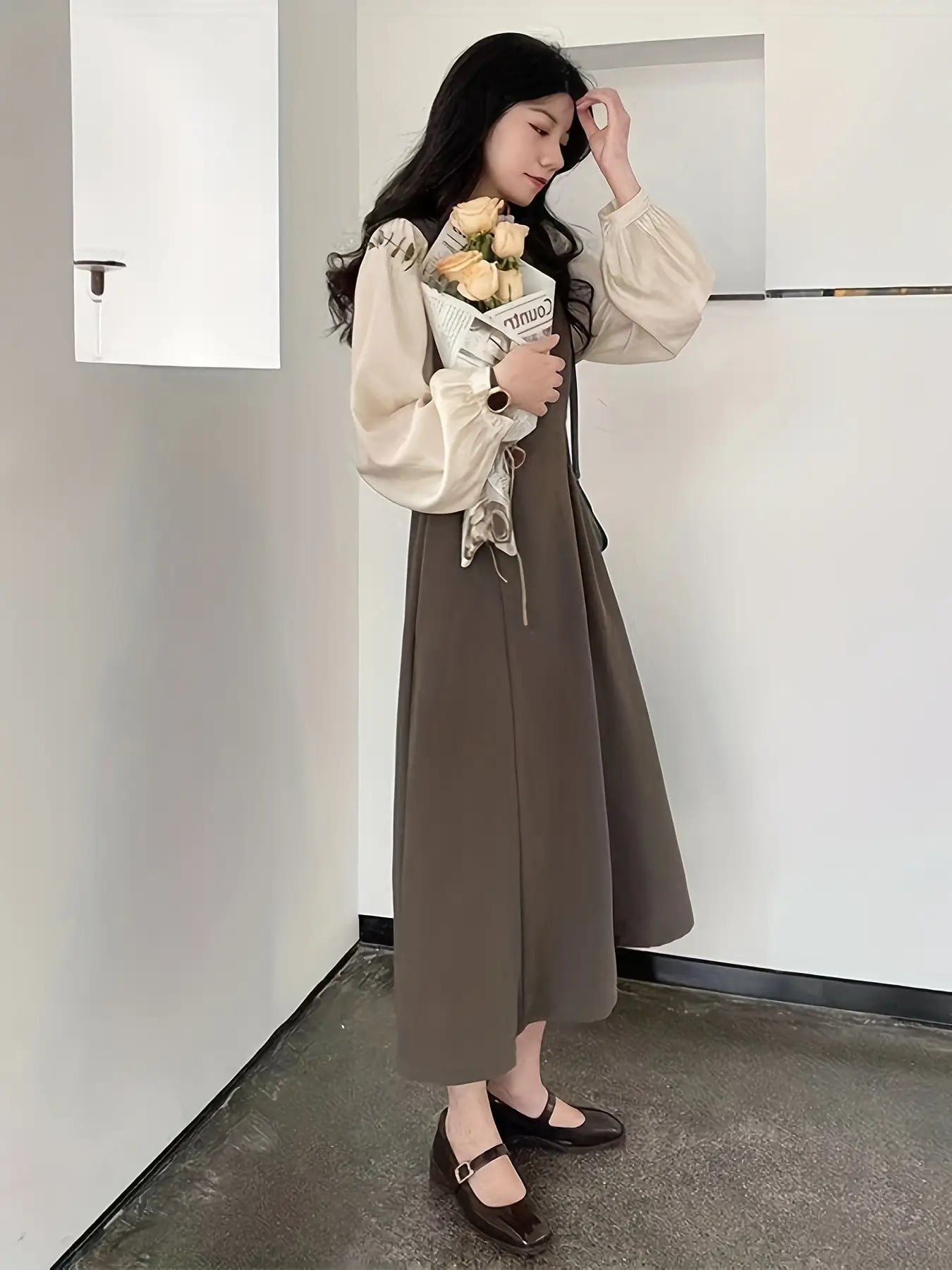 【全店通用25%OFFクーポン】【切り替えデザイン】ワンピース ロング 秋 レディース ドッキングワンピース きれいめ 長袖 ロングワンピース マキシ丈 重ね着風 バイカラー 異素材 ボリューム袖 ウエストマーク Aライン 30代 40代 50代 体|大森麗萱