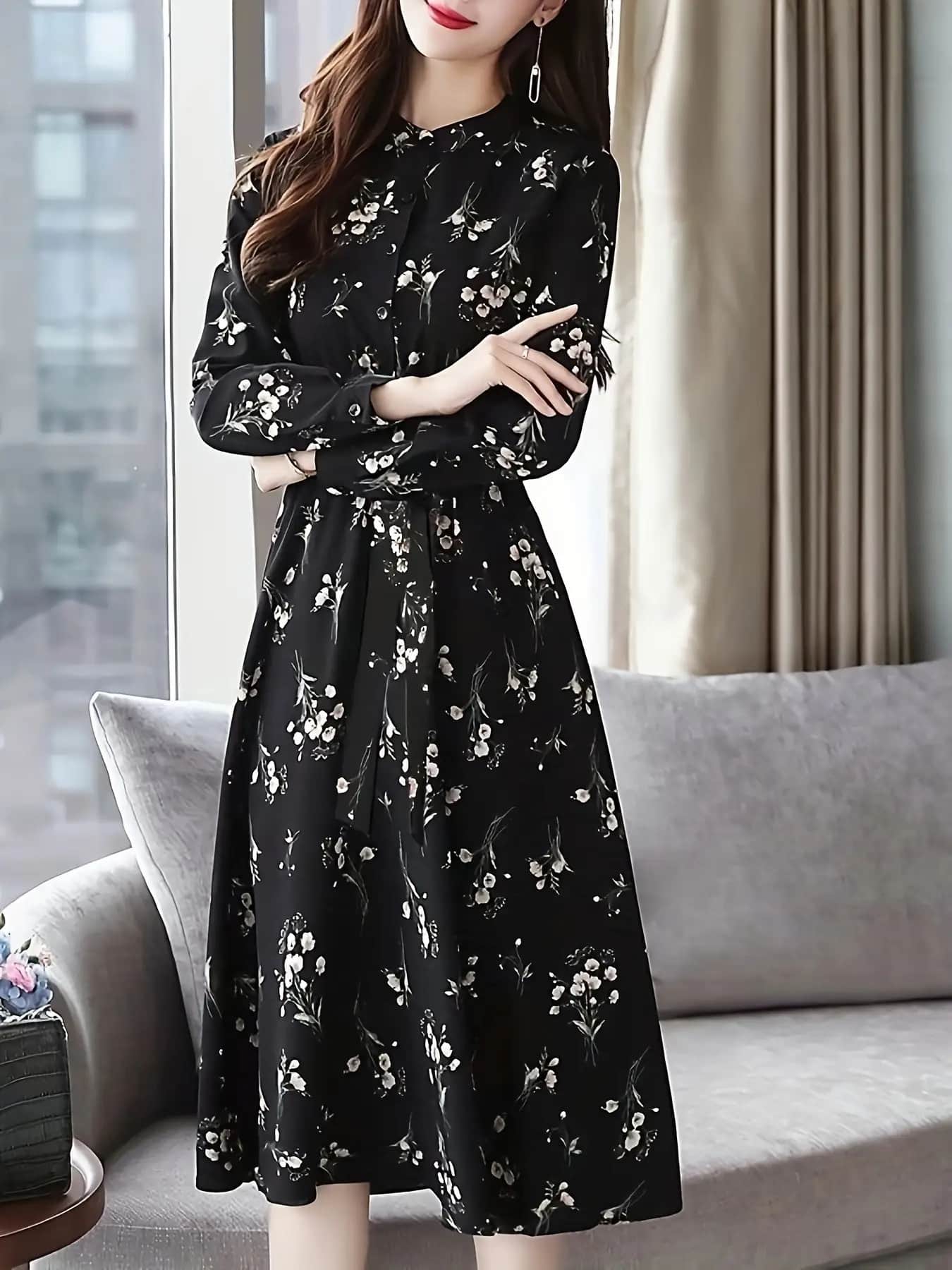 【全店30％OFFクーポン券】【小花柄】衣装 レディース 花柄衣装 ロング衣装 マキシ丈 長袖 シフォン衣装 ダンス楽隊色つや 照明ランプ色つや A伝達ルート 酉の方角目じるし 体型覆いかぶせる 着痩せ 細押し出し 挙げ句の果て感 ゆったり 成年者好いたらしい きれ