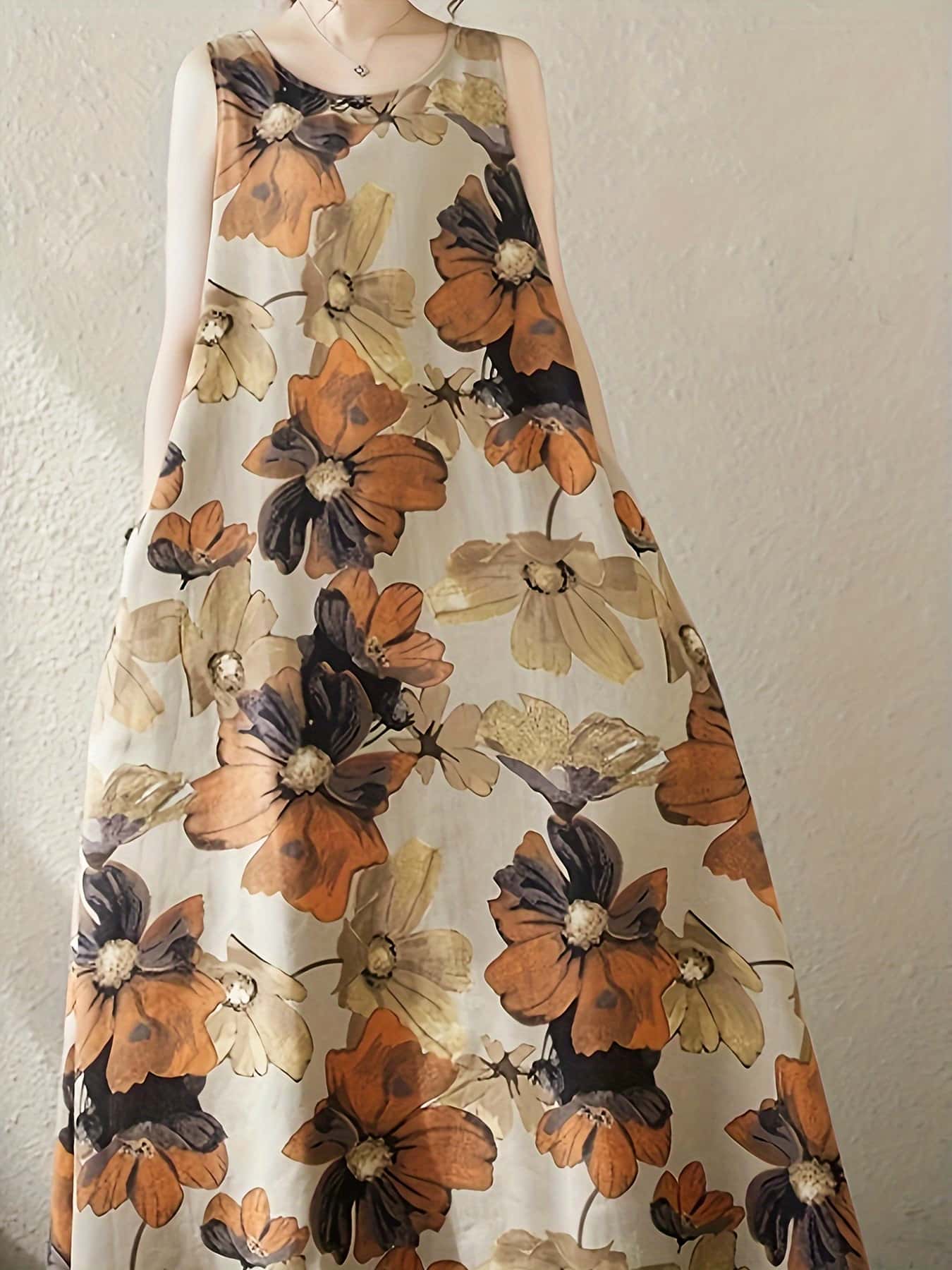 【全店30％OFF引き換え証】【リネンタッチ】衣装 ロング 花柄 マキシ丈 レディース ノースリーブ 袖なし 労働者の一団のど首 丸首 冷やりとした A生産ライン ゆったり 体型押しかぶせる 着痩せ 細押し出し 着飾る 成年者好いたらしい 総柄 御花 ボタニカル 炎節お召しもの