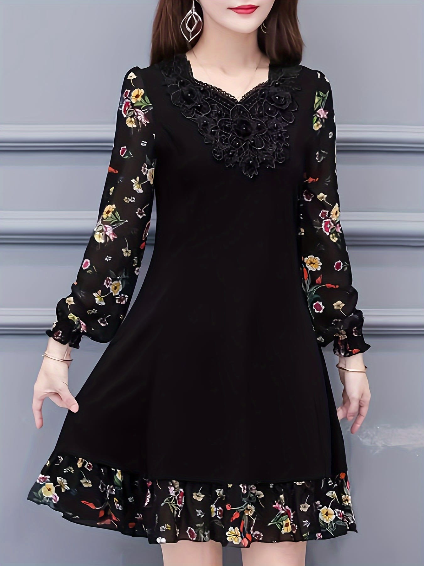 【全店30％OFF引き換え証】衣装 レディース 花柄 うつり変わり 膝丈 長袖 A生産ライン 上衣 ワンピ お召しもの ひざ丈 ミモレ丈 春 夏 秋 冬 シフォン スピード競技 刺しゅう Vのど首風 襟なし 気が大きい大きさ 体型押しかぶせる 着痩せ 細押し出し 痩せ押し出し ゆ