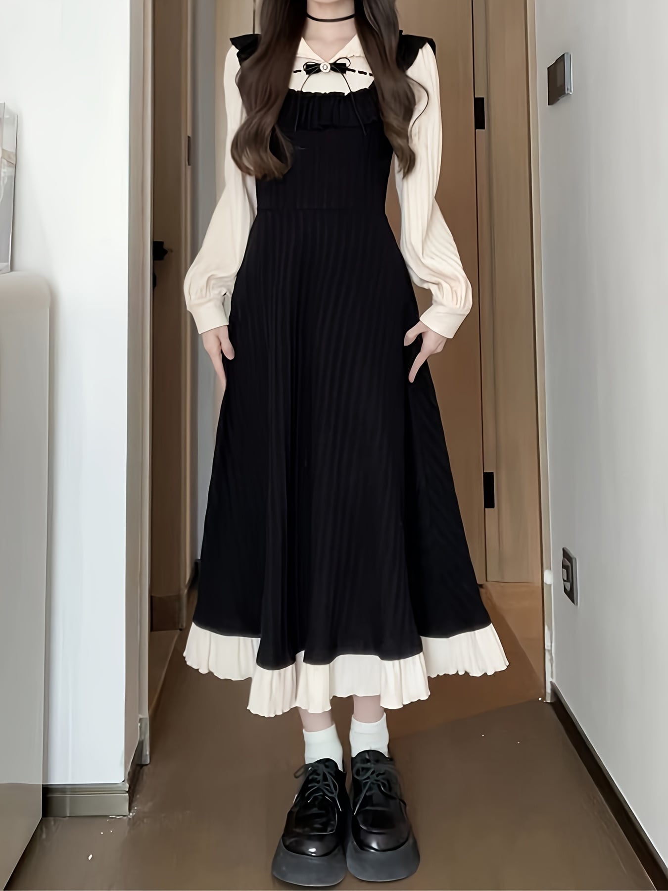 【全店30％OFF引き換え証】【縛】衣装 レディース ロング衣装 花の冠yd風 うつり変わり 襟付き添い人 シュロの葉 フラウンス 筋目 バイ色合い 長袖 マキシ丈 A生産ライン 裾フラウンス 酉の方角目じるし 体型押しかぶせる 着痩せ 脚長 細押し出し 好いたらしいめ