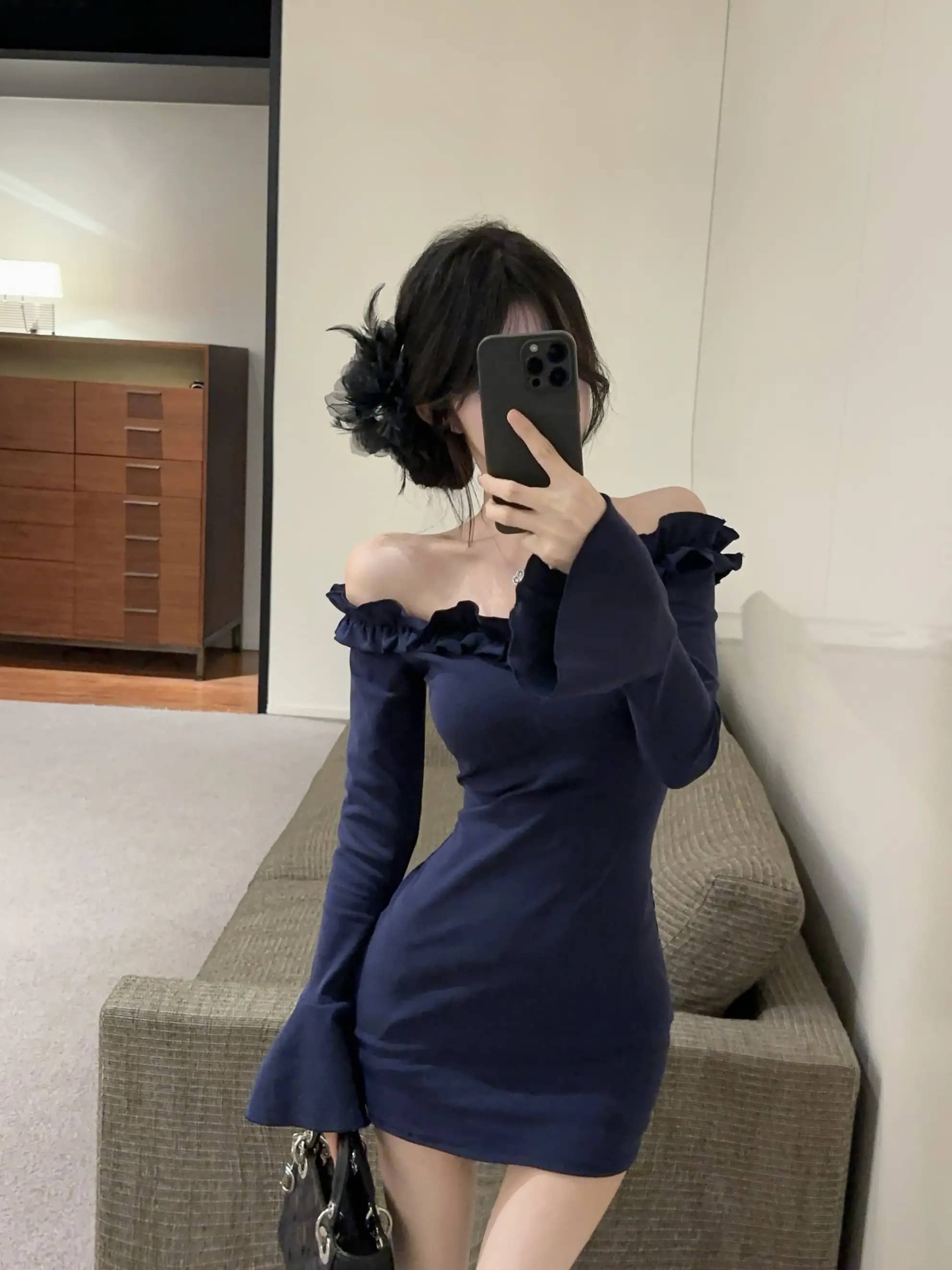 【全店30％OFF引き換え証】【2025新作】オフショルダー 衣装 きつい ミニ 裏起毛 オフショル ワンピ 肩出し フラウンス 呼びりん捩り 長袖 膝上 ミニ丈 ボディコン 填まる 影ぼうし 痩せ押し出し 着痩せ 体型押しかぶせる くびれ 伸縮性 ストレ