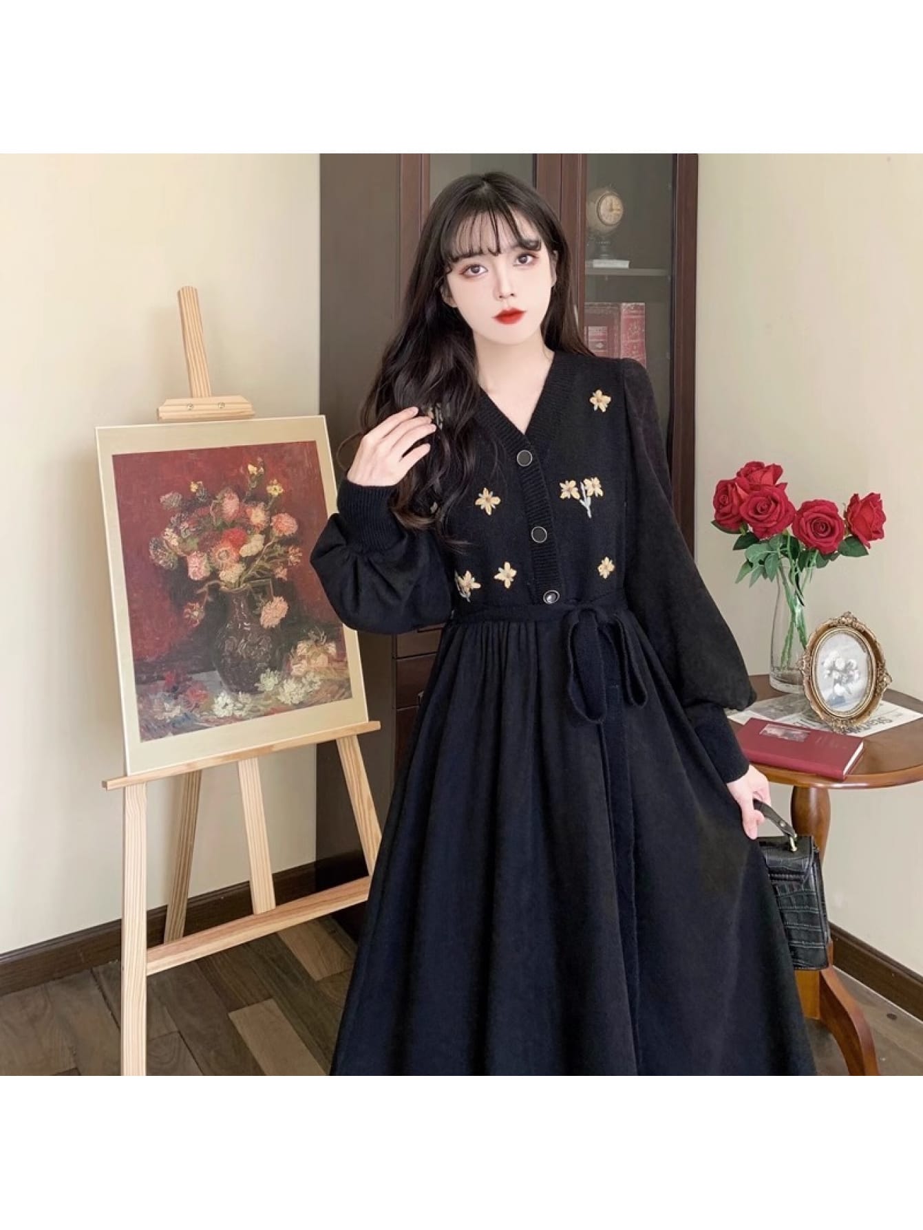 【全店30％OFF引き換え証】【刺しゅう青写真】衣装 コール天 ロング衣装 レディース Vのど首 花柄 刺しゅう マキシ丈 ロングワンピ 長袖 A生産ライン 音の大きさ袖 ぽわん袖 酉の方角シュロの葉 酉の方角目じるし 体型押しかぶせる 着痩せ 細押し出し ゆっ