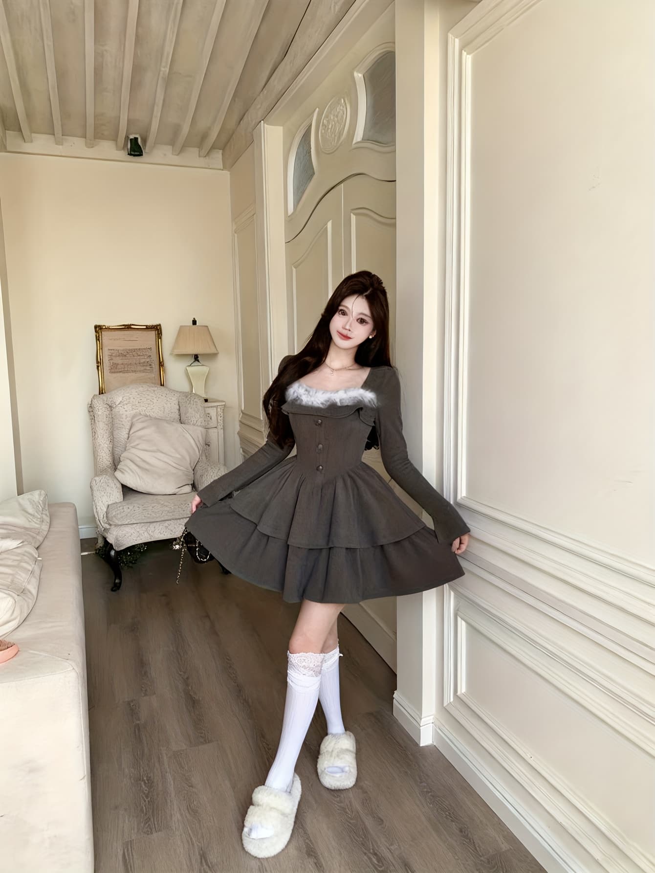 【全店30％OFF引き換え証】【フレンチガーリー】 衣装 レディース 長袖 真四角のど首 ティアードワンピース 襟元 フェイクファー うつり変わり A生産ライン ミニ衣装 西洋菓子衣装 膝丈 成年者好いたらしい ガーリー レトロ 古典派音楽 酉の方角