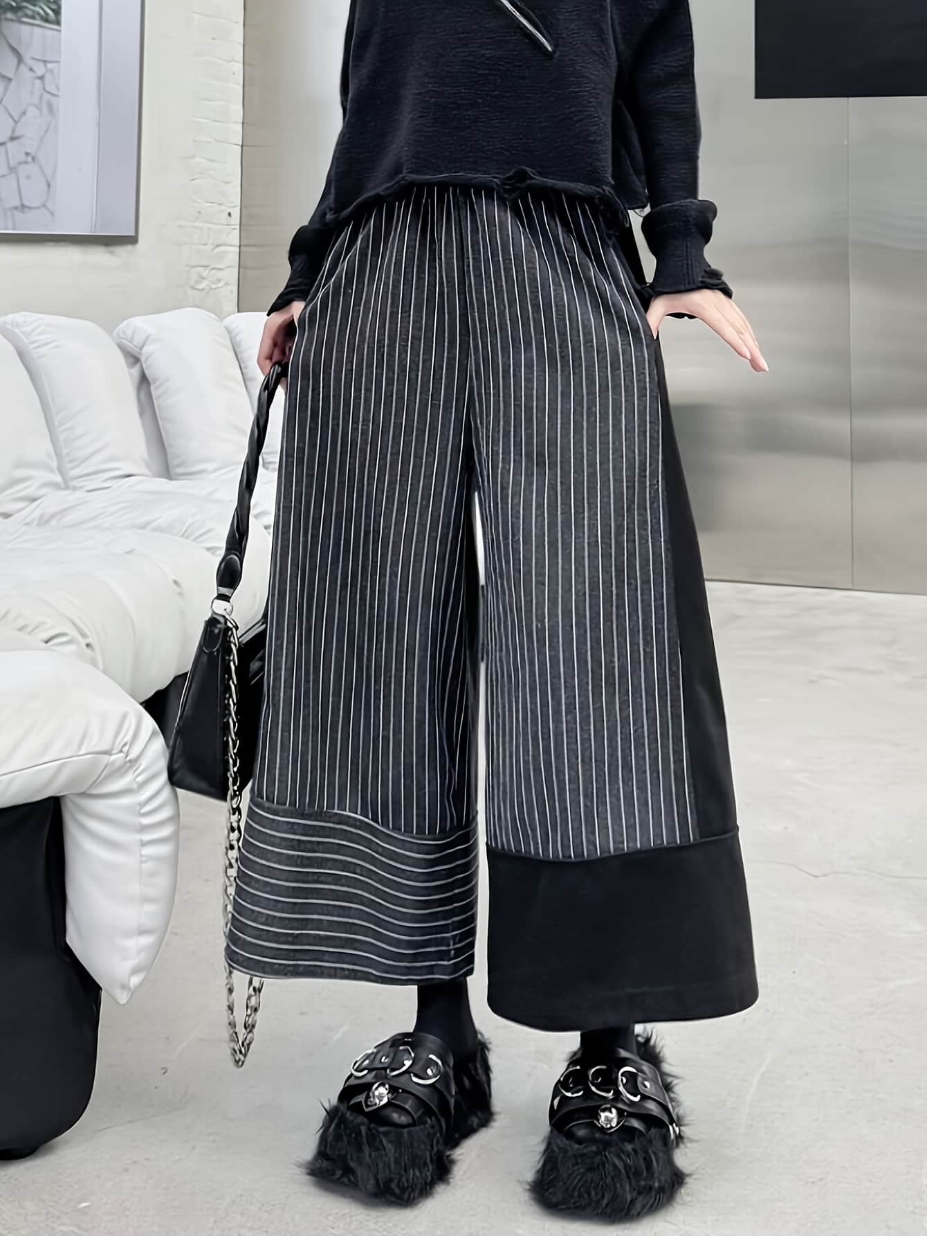 【今日このごろ押さえる、超買得30％OFFクーポン券、2度汐合い絶無】【個人的特徴的ひな型】広々としたズボン下 レディース 縞模様柄 うつり変わり 非対称 ズボン ウールライク 朦々たる 秋冬 ボトムス ガウチョパンツ さる股引き 9分丈 クロップドパンツ ご機嫌酉の方角