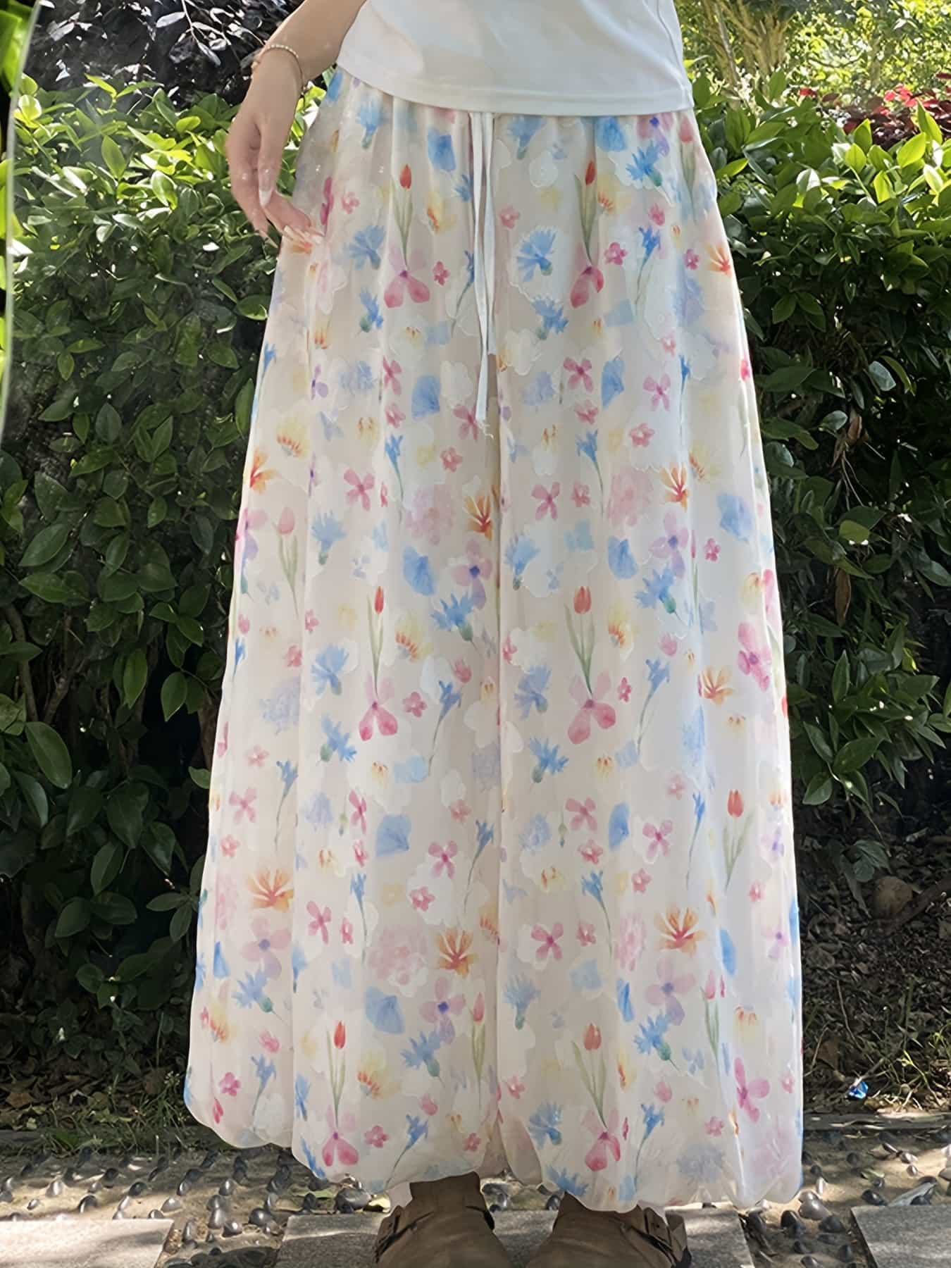 【全店30％OFF引き換え証があり】【水彩画風花柄】広広としたズボン下 レディース ガウチョパンツ スカーチョ ボトムス 花柄 ロングズボン下 ズボン 酉の方角天然ゴム ドロ同盟罷工 紐付き A生産ライン ゆったり 体型押しかぶせる 着痩せ 細押し出し 脚長 冷やりとした 薄っぺら たわい無い シフ