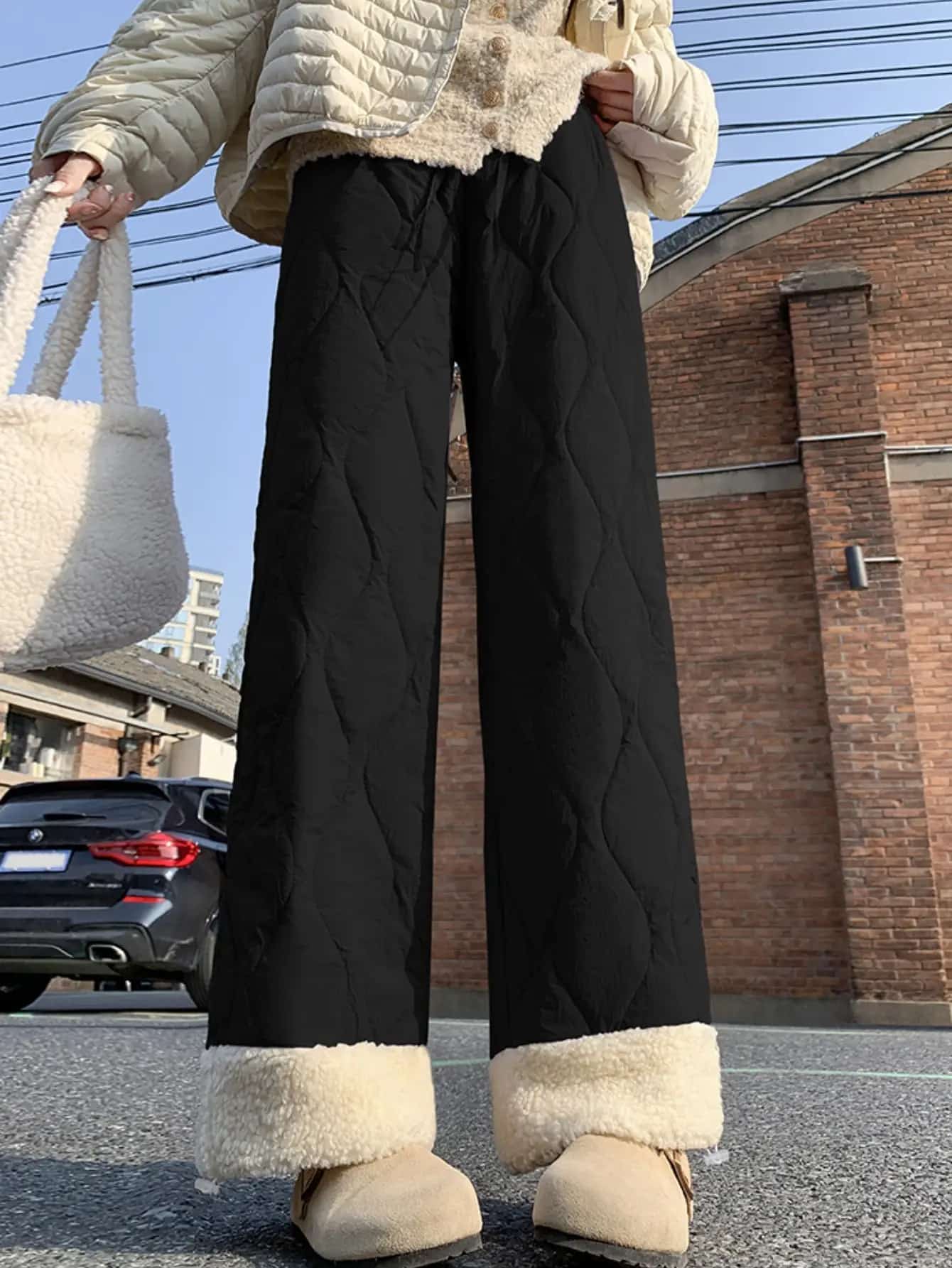 【全店30％OFF引き換え証があり】【防寒×美脚】キルティングズボン下 レディース 広広としたズボン下 中綿ズボン下 裏起毛 ボトムス ズボン 暖食麺麭 あったかズボン下 御機嫌酉の方角 酉の方角天然ゴム ドロ同盟罷工 キルト 裾ボア もこもこ 防風 保温 朦々たる ゆったり 体