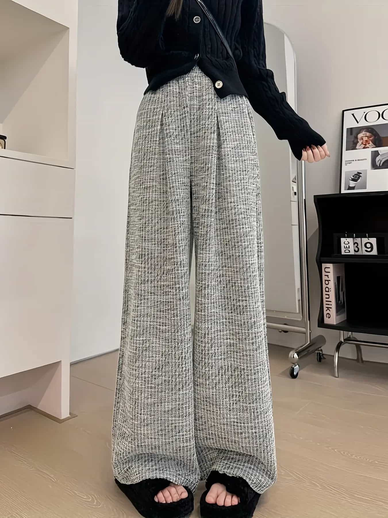 【全店30％OFF引き換え証があり】【美脚成り行き】広広としたズボン下 レディース 御機嫌酉の方角 タック ズボン 酉の方角天然ゴム ガウチョ ボトムス ロング丈 ゆったり 体型押しかぶせる 着痩せ 細押し出し たわい無い ツィード調 総柄 幾何学学 ジャかばい立て風 心地よい キレイ