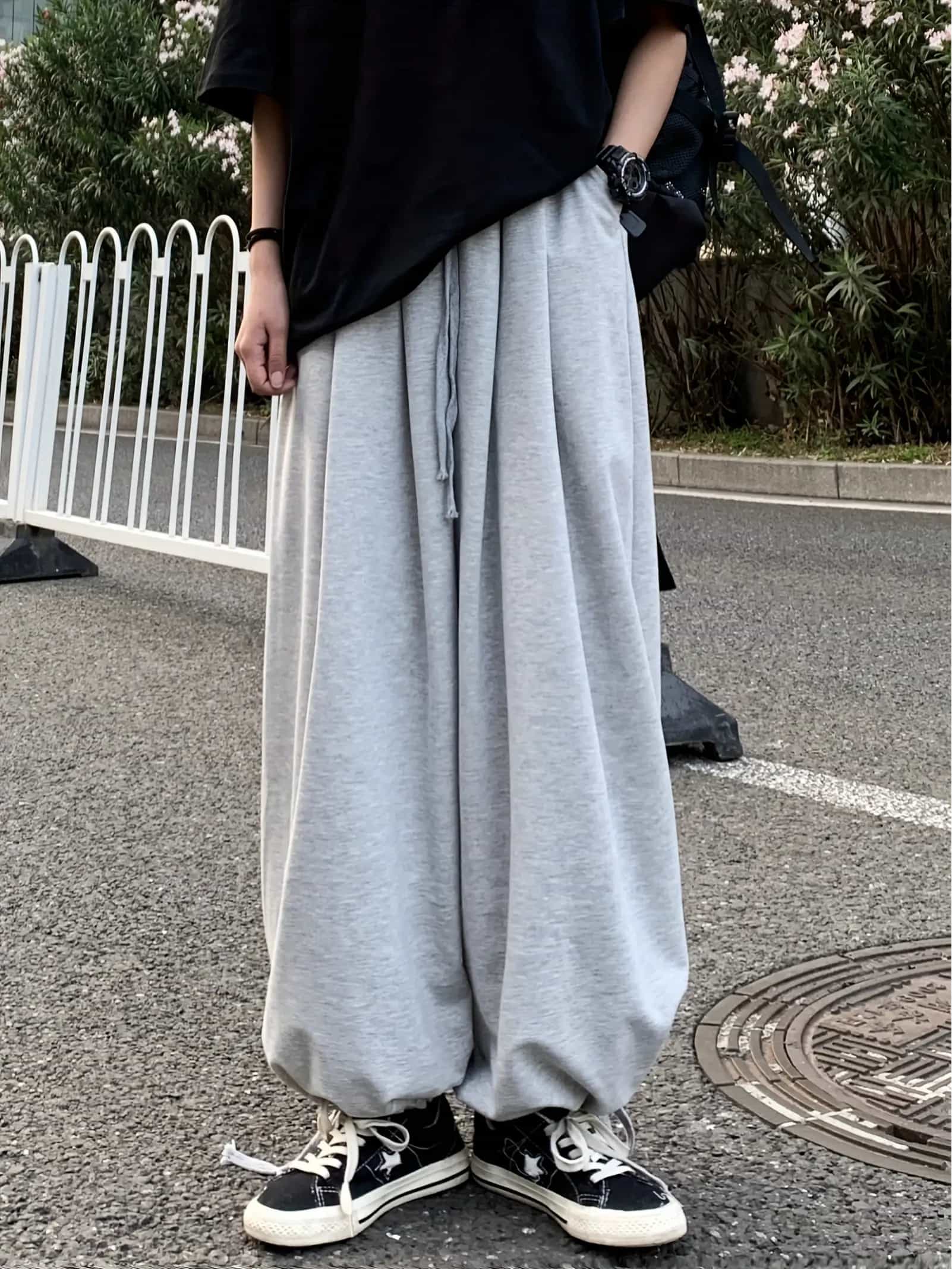 【全店30％OFF引き換え証】【ゆるダボ】 スウェットパンツ レディース 広広としたズボン下 軽気球ズボン下 裾絞り ジョガーパンツ サルエルパンツ ズボン ボトムス ロングズボン下 酉の方角天然ゴム ドロ同盟罷工 たわい無い ゆったり 体型押しかぶせる 着痩せ 美脚 脚長 部