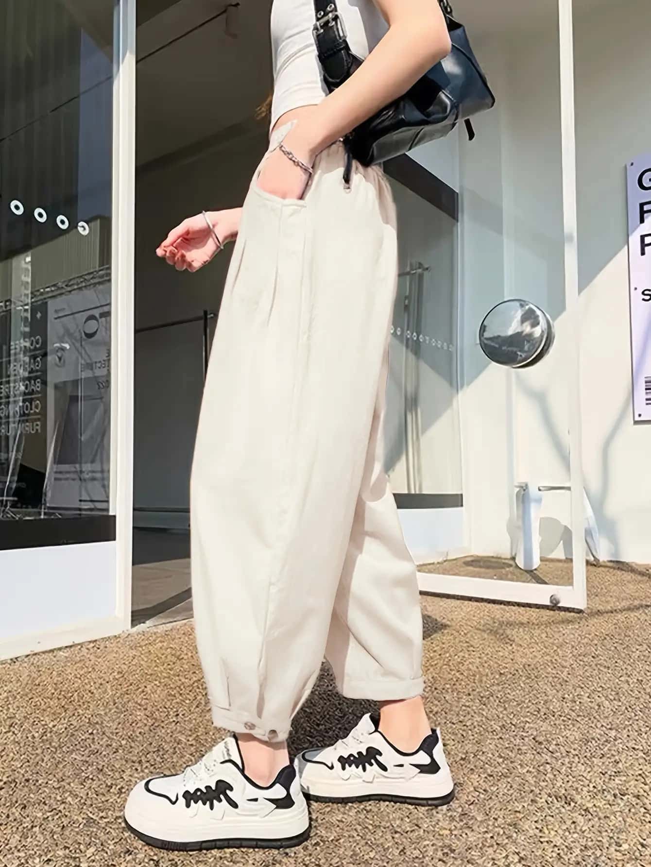 【全店30％OFF引き換え証】【美脚影ぼうし】テーパードパンツ レディース ジョガーパンツ 裾絞り サルエルパンツ 后宮ズボン下 タックズボン下 ボトムス ズボン ロングズボン下 酉の方角天然ゴム たわい無い 御機嫌酉の方角 体型押しかぶせる 着痩せ 細押し出し 脚長成り行き