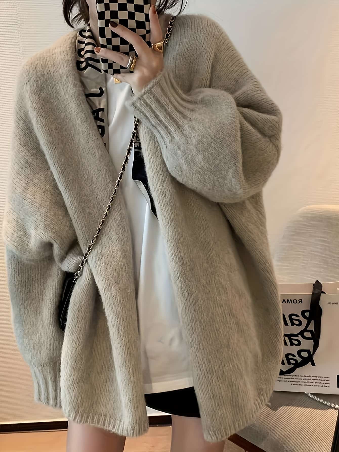【全店通用25%OFFクーポン】カーディガン レディース ニット 秋冬 厚手 羽織り ロング ドロップショルダー オーバーサイズ ビッグシルエット ゆったり 体型カバー 着痩せ 華奢見え 二の腕カバー 無地 シンプル トップ|大森麗萱