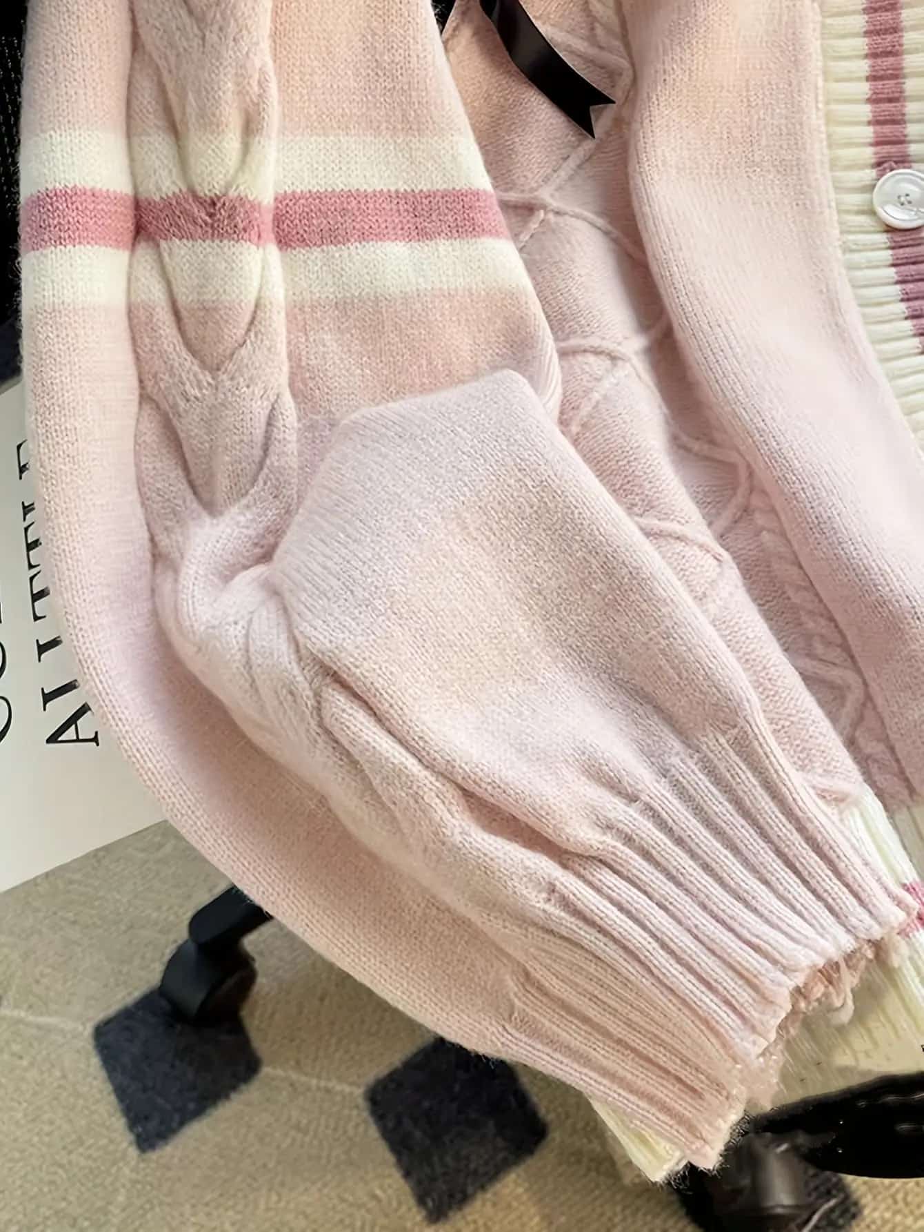【今日このごろ制限事項、超買得30％OFFクーポン券、2度汐どき皆無】【成年者好いたらしい】 ジレー レディース 有線テレビ編み 編み物 シュロの葉 色彩設計 間借り人 前車のドア 羽織り トップス ティーシャツ 長袖 Ｖのど首 ゆる影ぼうし ゆったり 体型取りまかなう 二の腕取りまかなう