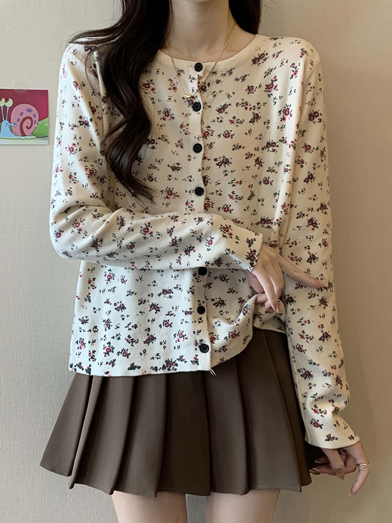 【今日このごろ制限事項、超買得30％OFF引き換え証、2度潮合い皆無】【小花柄レトロ】 ジレー レディース 編み物 花柄 総柄 長袖 労働者の一団のど首 丸首 トップス ニットソー スウェーター 羽織り 前食い違い アウター 韓国流行り物 レトロ 成年者好いたらしい ガーリ