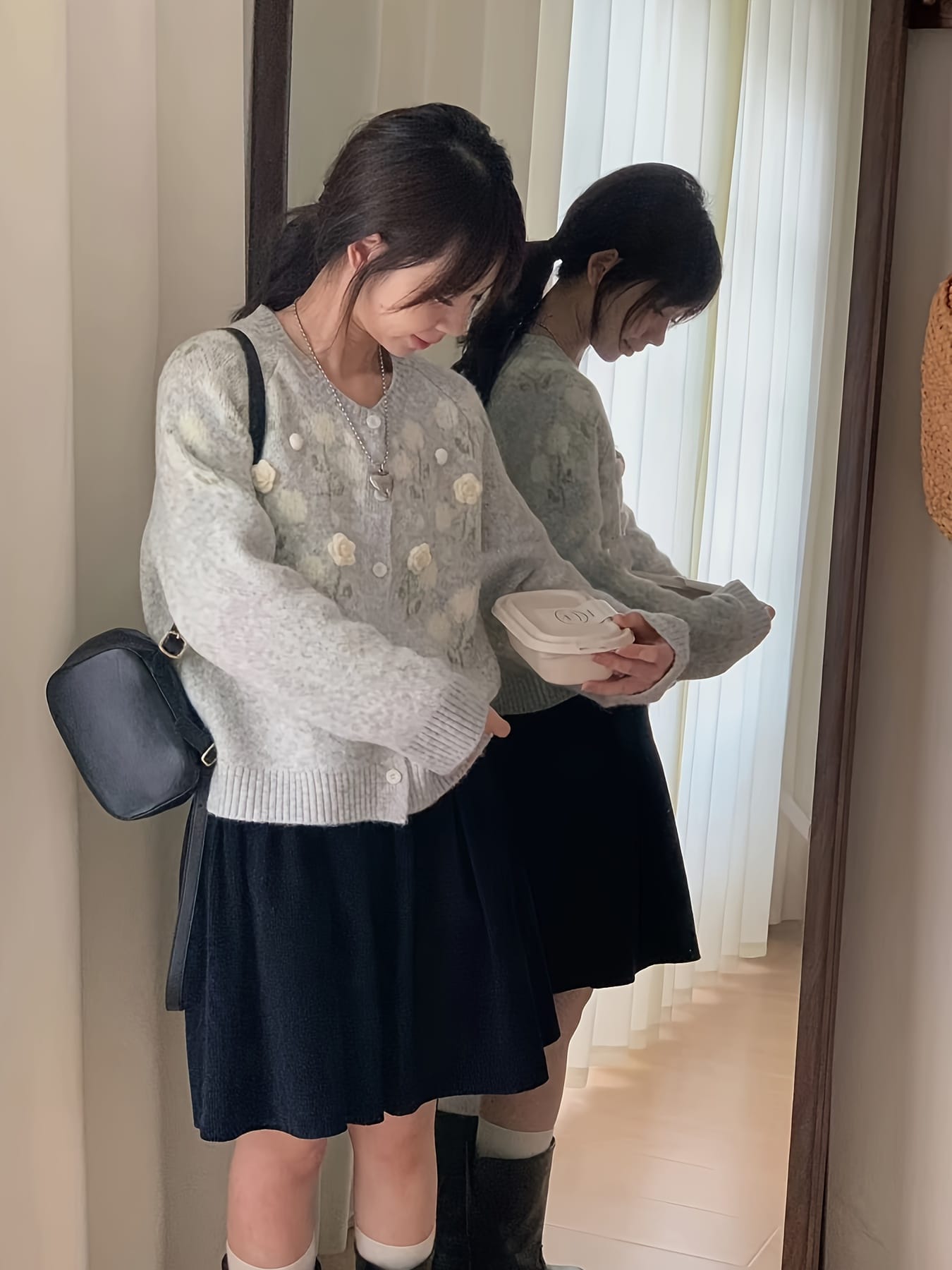 【今日このごろ制限事項、超買得30％OFF引き換え証、2度潮合い皆無】【3D立体花柄】ジレー レディース 編み物 スウェーター 花主題 丸首 トップス 前食い違い 羽織り 長袖 労働者の一団のど首 3D 御花 編み物ジレー 上衣 パステル色の ソフトタッ