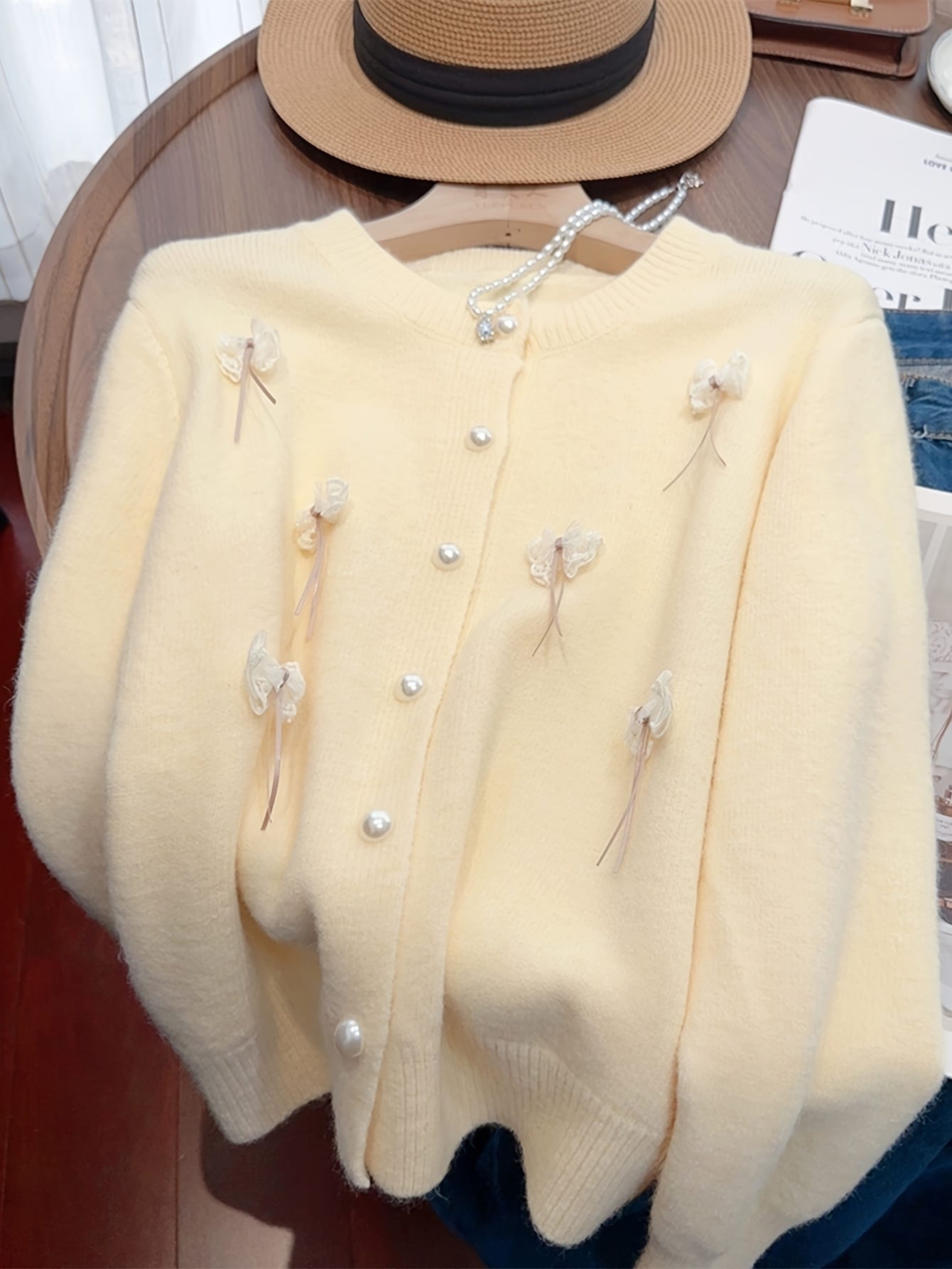 【今日このごろ制限事項、超買得30％OFF引き換え証、2度潮合い皆無】【立体シュロの葉】ジレー レディース 編み物 トップス パール名取り草 労働者の一団のど首 丸首 羽織り 上衣 スウェーター 長袖 無地 象牙色 皮膚軟化剤 黄色 前食い違い 女子らしい 成年者可