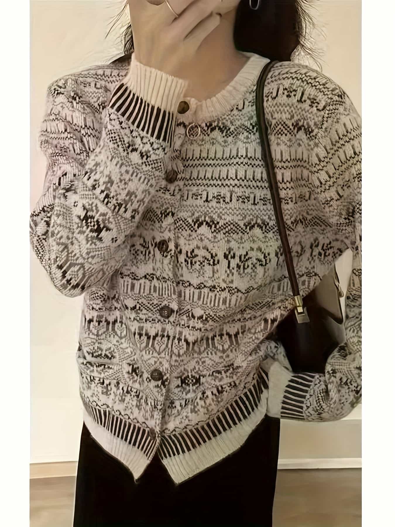 【今日このごろ押さえる、超買得30％OFFクーポン券、2度汐合い絶無】【レトロ感】ジレー レディース 編み物 スウェーター ジャ差し固める 幾何学学飾りつけ 総柄 フェアアイル柄 労働者の一団素っ首 丸首 長袖 前食い違い 羽織り ゆったり 厚地の外套大きさ 体型覆いかぶせる 二の腕河馬