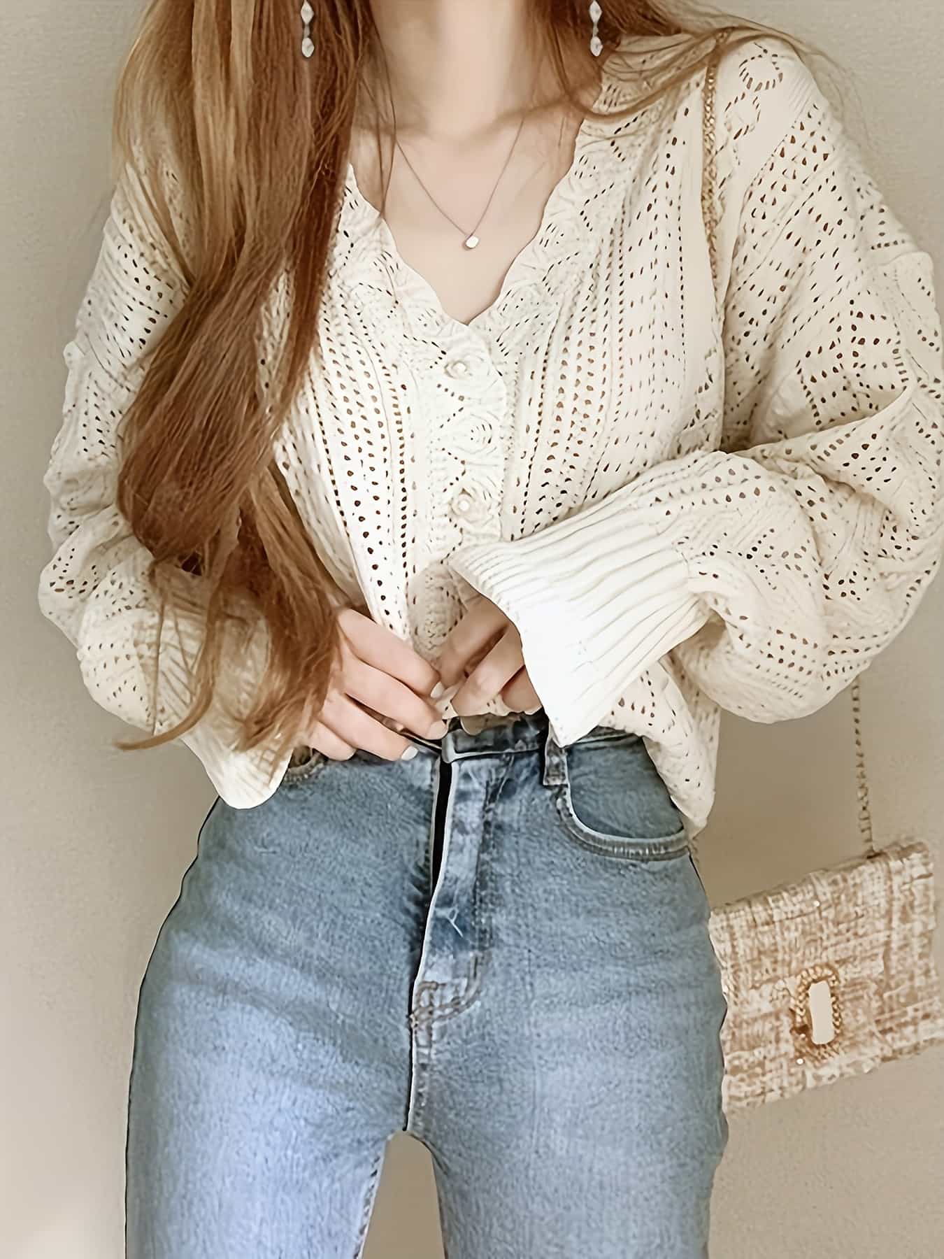 【今日このごろ押さえる、超買得30％OFFクーポン券、2度汐合い絶無】【透かし編み】ジレー レディース 編み物 トップス 羽織り 前食い違い V素っ首 長袖 春 秋 夏 夏時編み物 鍵編み ゆったり 体型覆いかぶせる 二の腕覆いかぶせる 着痩せ 割れ易い押し出し 執務室 通い