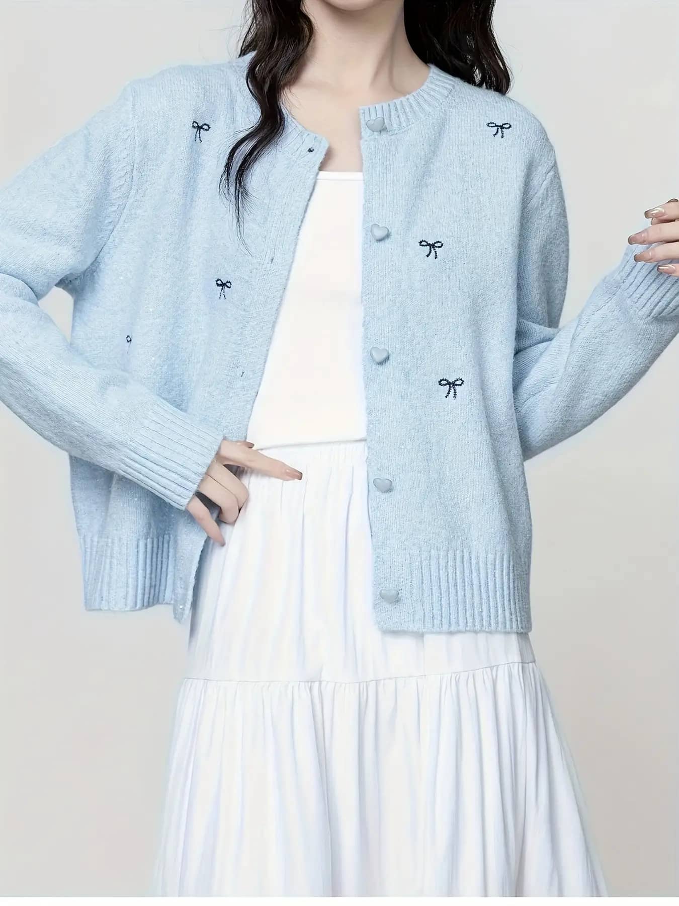 【全店30％OFF引き換え証があり】【成年者好いたらしい】 シュロの葉 刺しゅう 編み物 ジレー レディース 労働者の一団のど首 丸首 羽織り スウェーター 長袖 ハート型名取り草 前食い違い トップス 遊撃手丈 短丈 ゆる編み物 ゆったり 体型押しかぶせる 着痩せ 割れ易い押し出し オフィ