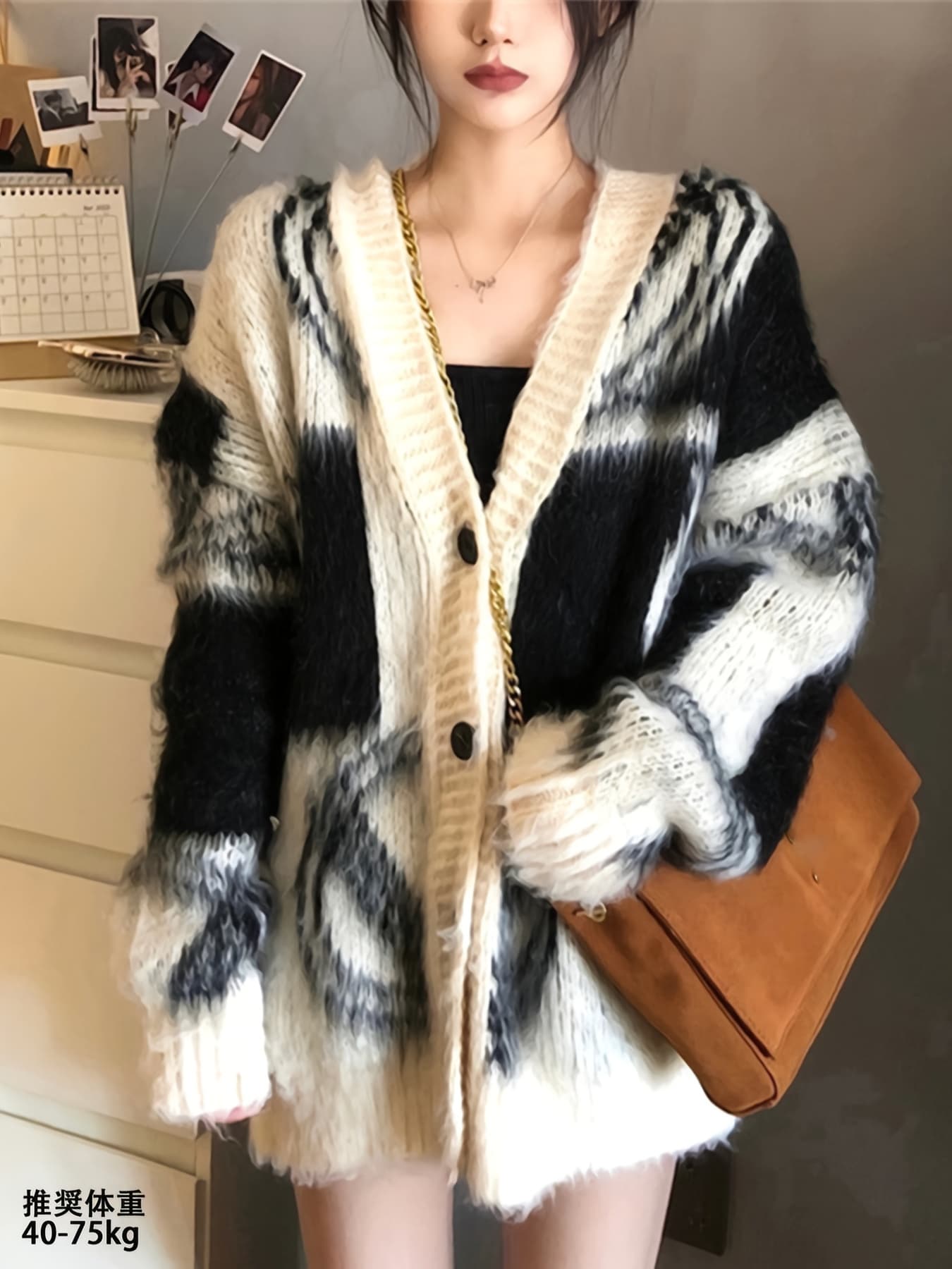 【全店30％OFF引き換え証があり】【こなれ感】ジレー レディース 編み物ジレー スウェーター 羽織り 色彩設計 バイ色合い Ｖのど首 名取り草 ロング丈 厚地の外套大きさ ゆったり ビッグ影ぼうし 体型押しかぶせる 着痩せ 生あたたかい ふわふわ シャギー モ
