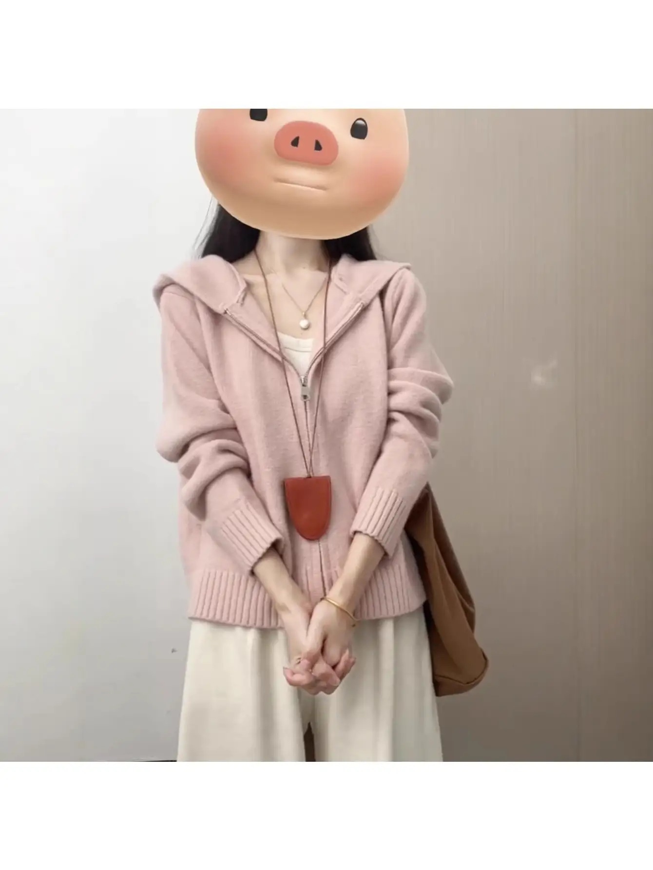 【全店30％OFF引き換え証があり】【成年者好いたらしい】 パーカー レディース ジレー ジップアップ 編み物パーカー ボンネット付き添い人 ジップパーカー 羽織り トップス スウェーター 長袖 無地 ゆったり たわい無い 体型押しかぶせる 二の腕押しかぶせる 着痩せ 細押し出し 好いたらしい