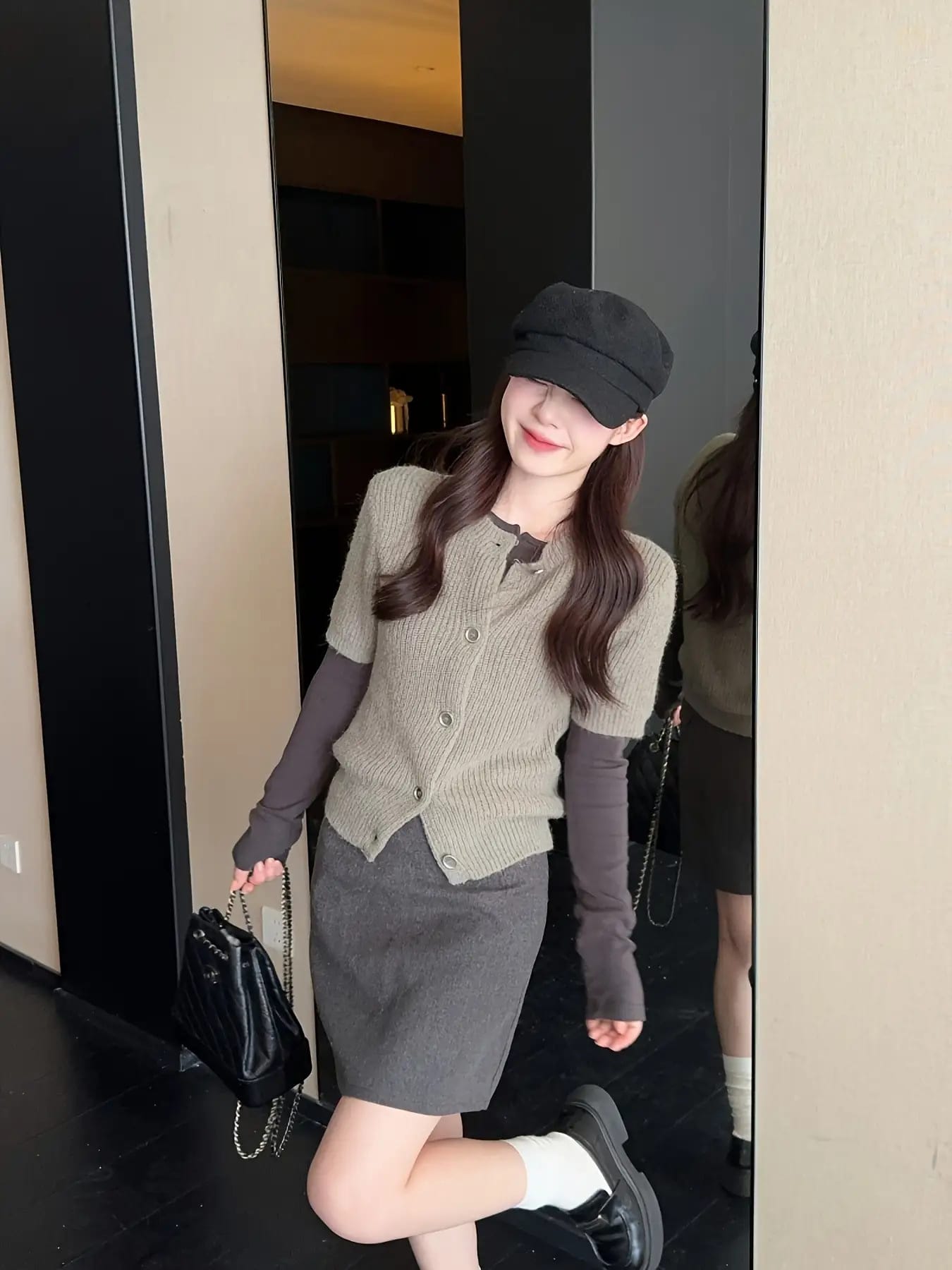 【全店30％OFF引き換え証があり】【流行り感】 ジレー 編み物 レディース 半袖 労働者の一団のど首 リブニット トップス 前食い違い スウェーター パウダーコンパクト 遊撃手丈 伸縮性 伸ばすこと 着痩せ 細押し出し 体型押しかぶせる 韓国流行り物 好いたらしいめ 成年者可