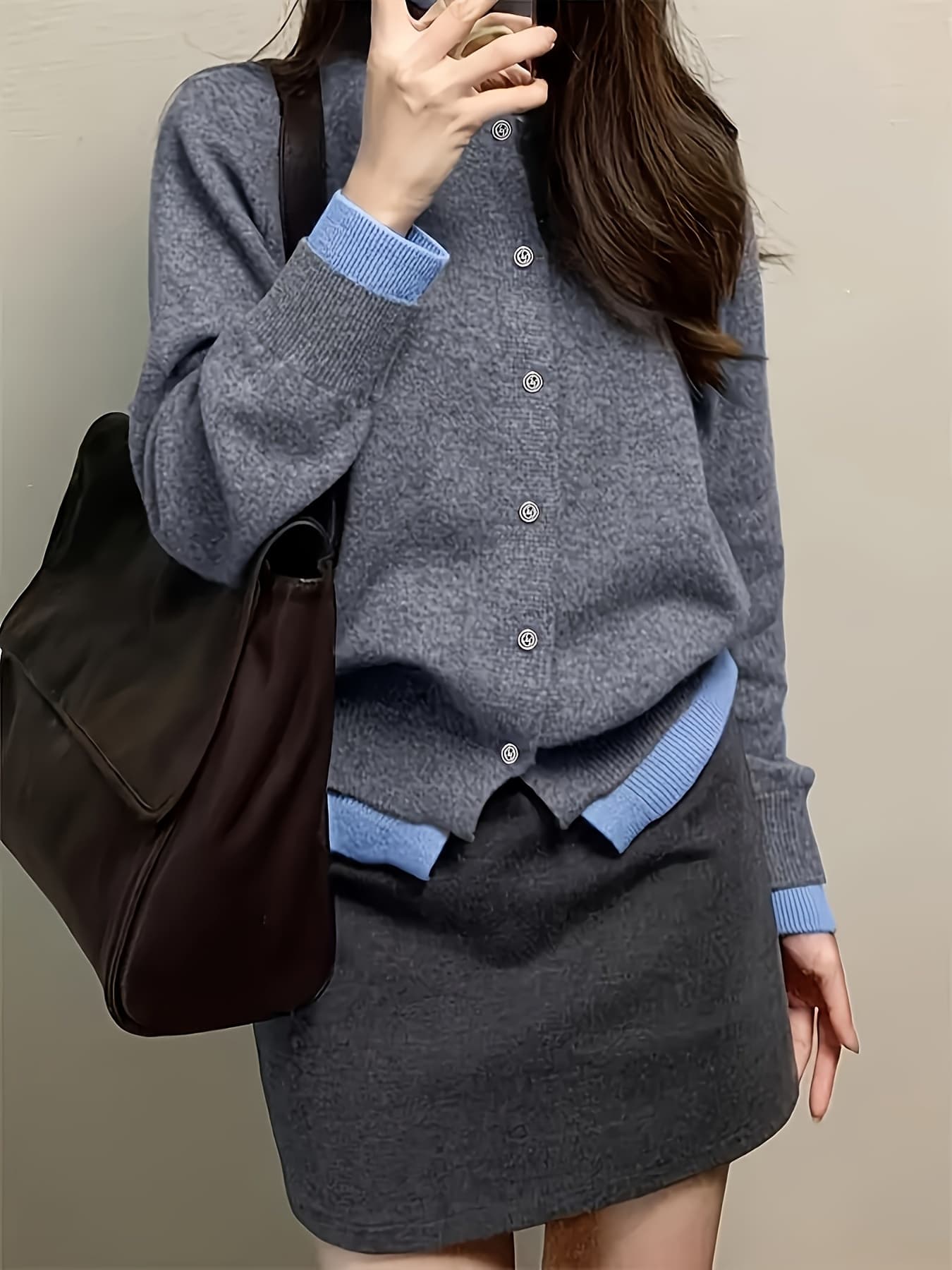 【全店30％OFF引き換え証があり】【花の冠yd風】ジレー レディース 色彩設計 編み物 スウェーター 重ね着風 トップス 前食い違い 丸首 長袖 労働者の一団のど首 バイ色合い ゆったり 羽織り 秋冬 韓国 流行り物 心地よい 好いたらしいめ 成年者好いたらしい オフィ