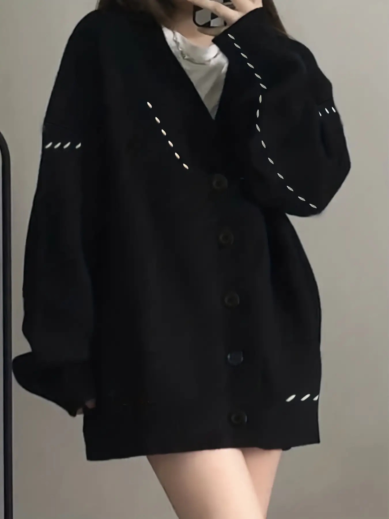 【全店30％OFF引き換え証があり】編み物 ジレー レディース Vのど首 トップス アウター 長袖 寒さ打つ手 前食い違い名取り草 もの柔らか 生あたたかい 羽織 伸縮性 ゆる感 気が大きい大きさ 普段着 通い 通学 秋 冬 春