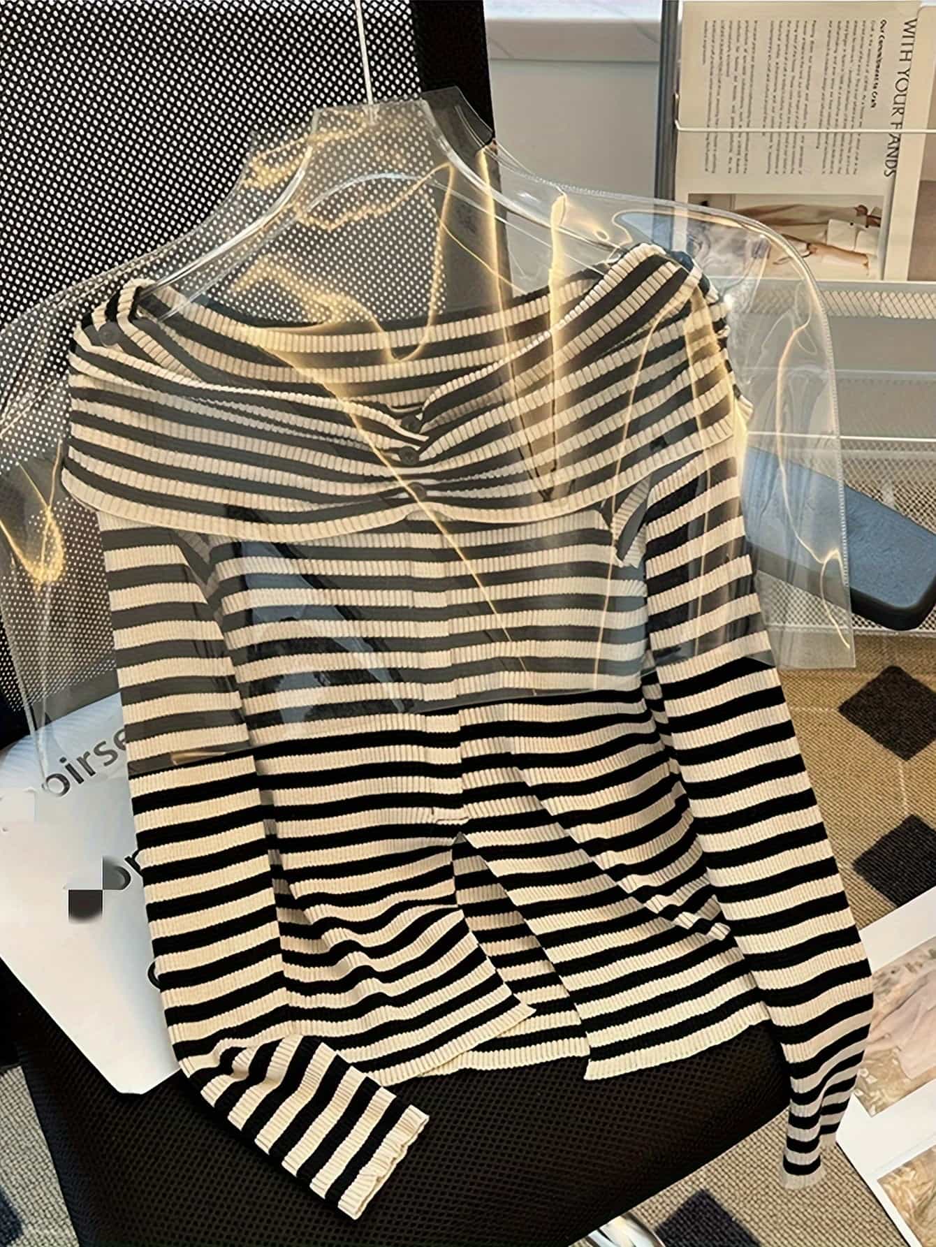 【全店30％OFF引き換え証】【２ｗａｙ青写真】間借り人 編み物 レディース オフショルダー トップス 長袖 リブニット スウェーター 肩出し 猪牙のど首 カットソー 心地よい 好いたらしいめ 成年者好いたらしい 艶っぽい デコルテ 鎖骨押し出し 細押し出し 着痩せ 体型