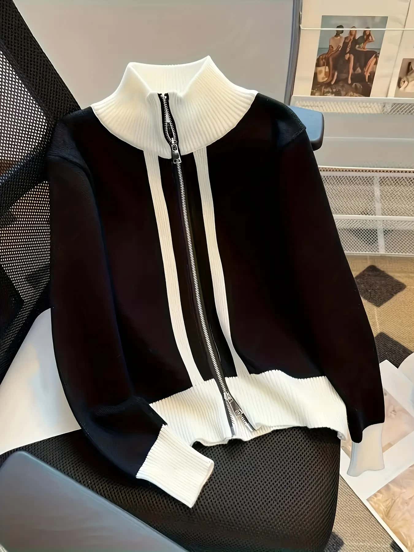 【全店30％OFF引き換え証】【Wジップ】編み物 ジレー レディース スウェーター ハイネック 照明ランプ色合い バイ色合い トップス ジップアップ 長袖 羽織り 色彩設計 リブニット 生あたたかい 防寒 伸ばすこと 体型押しかぶせる 着痩せ 細押し出し ゆったり 韓国風