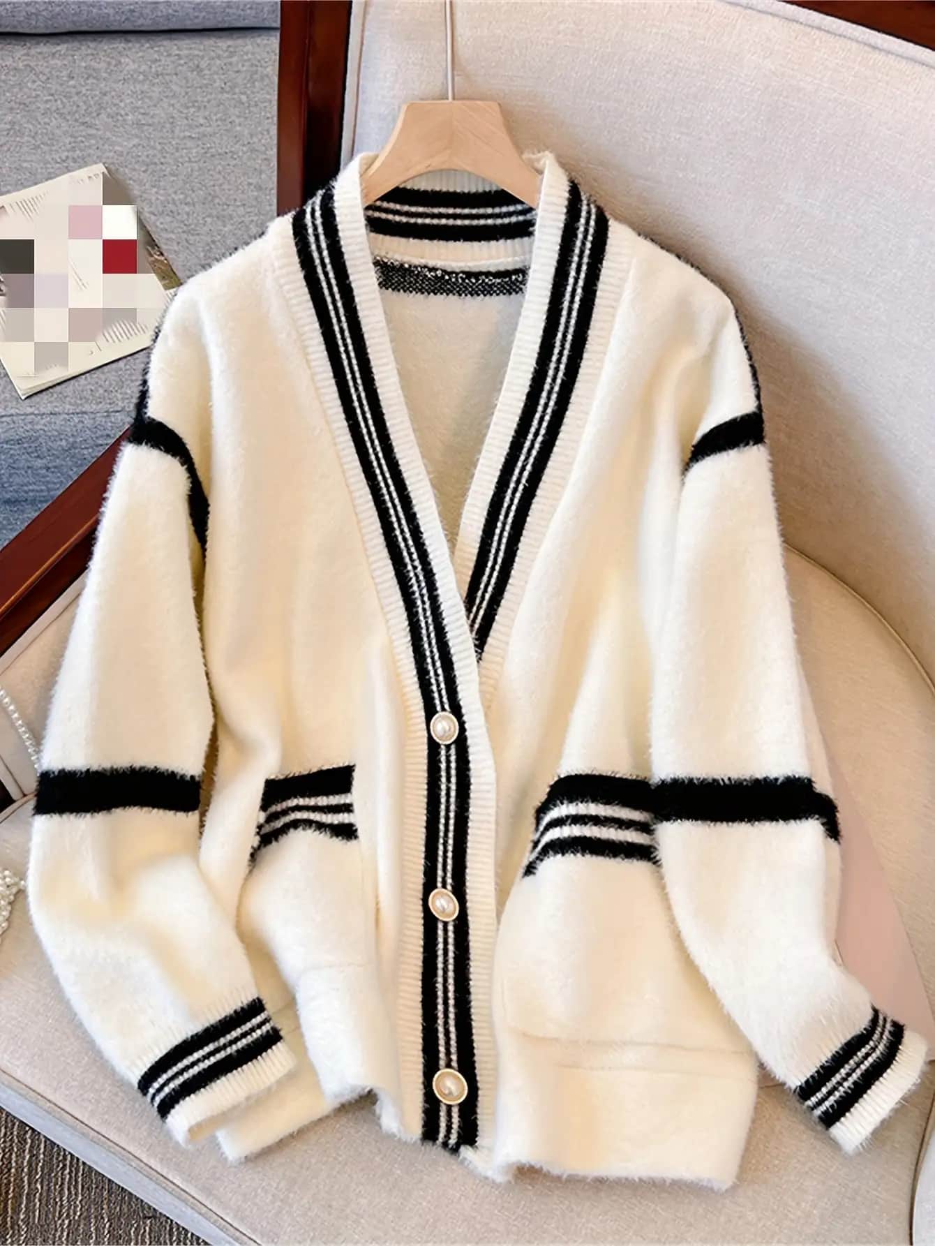 【全店30％OFF引き換え証】【パール名取り草】 ジレー レディース 秋冬 編み物ジレー 朦々たる 色彩設計 間借り人 Ｖのど首 羽織り トップス スウェーター 前食い違い 長袖 ふわふわ もこもこ シャギーニット ツィード風 好いたらしいめ 成年者好いたらしい 執務室