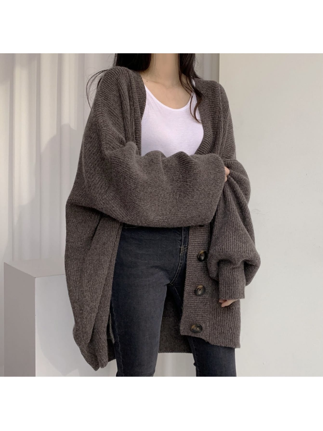 【全店30％OFF引き換え証】【ゆるっと好いたらしい】ジレー レディース 編み物 Vのど首 音の大きさ袖 ぽわん袖 羽織り トップス スウェーター 前食い違い 名取り草 ざっくり編み物 置き目ゲージ 厚地の外套大きさ ビッグ影ぼうし ゆったり 体型押しかぶせる お尻が隠