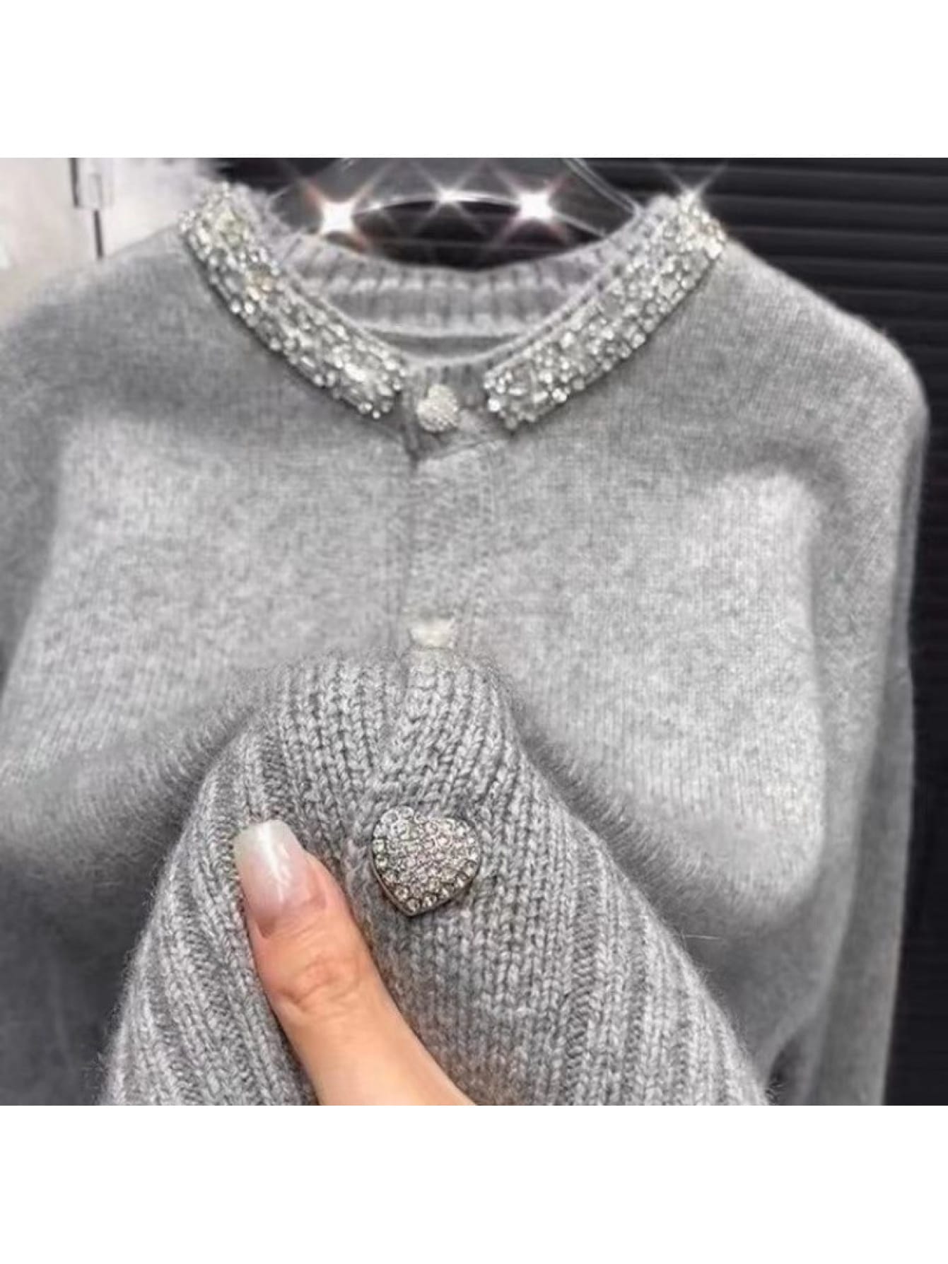 【全店30％OFF引き換え証】【キラキラ輝く】ビジュー ジレー レディース 編み物 スウェーター トップス 労働者の一団のど首 丸首 長袖 羽織り ハート型名取り草 生産ライン石ころ 晴れ晴れしい 成年者好いたらしい 雅びやか 女子らしい 好いたらしいめ パステル色の カシミヤタッチ