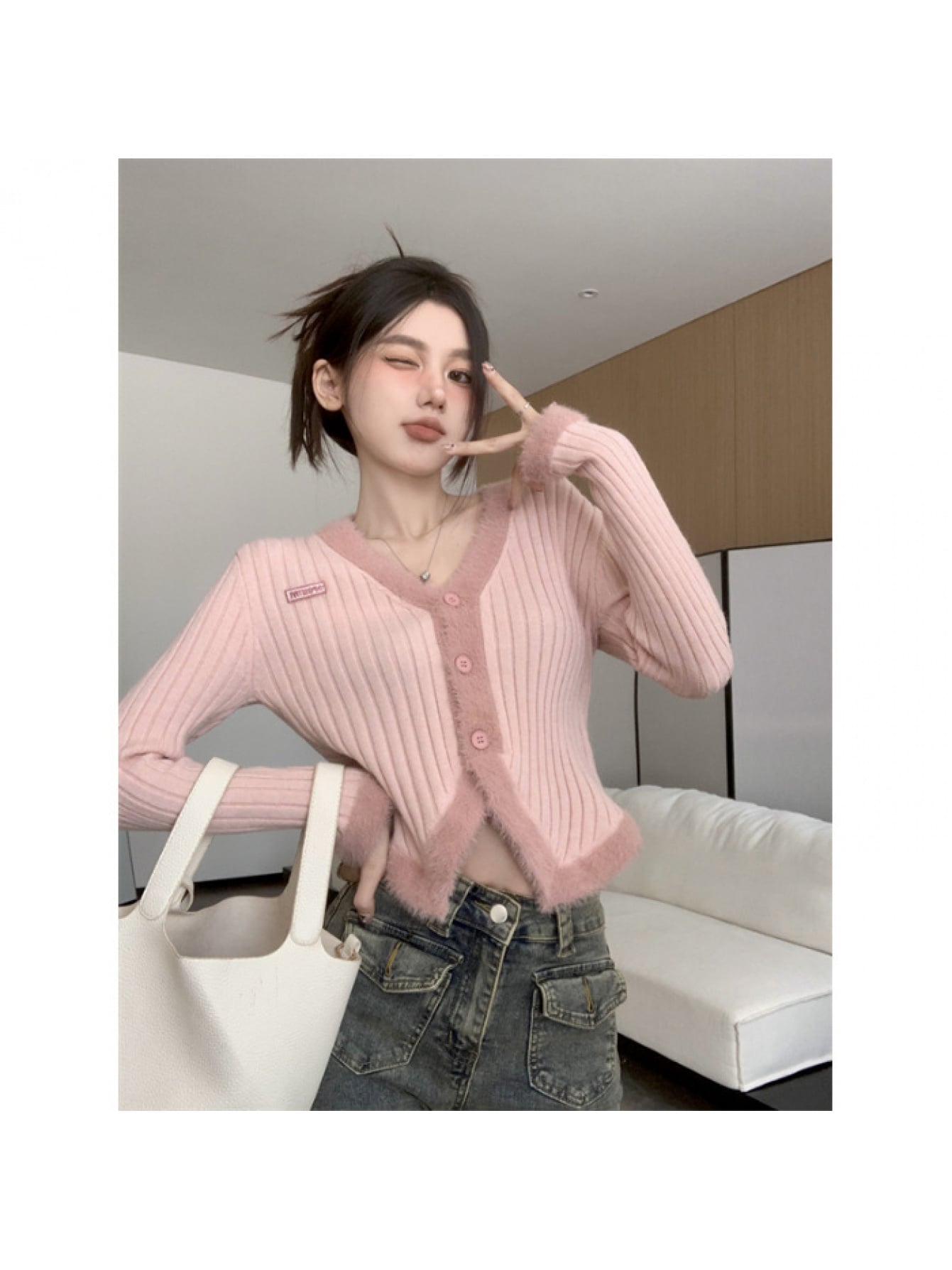 【全店30％OFF引き換え証】【成年者好いたらしい】 ジレー レディース 編み物 トップス Vのど首 毛皮付き添い人 遊撃手丈 か細い リブニット スウェーター 羽織り 前食い違い 名取り草 異原料品 うつり変わり 長袖 薄っぺら 伸ばすこと 伸縮性 きつい ぴったり 割れ易い押し出し