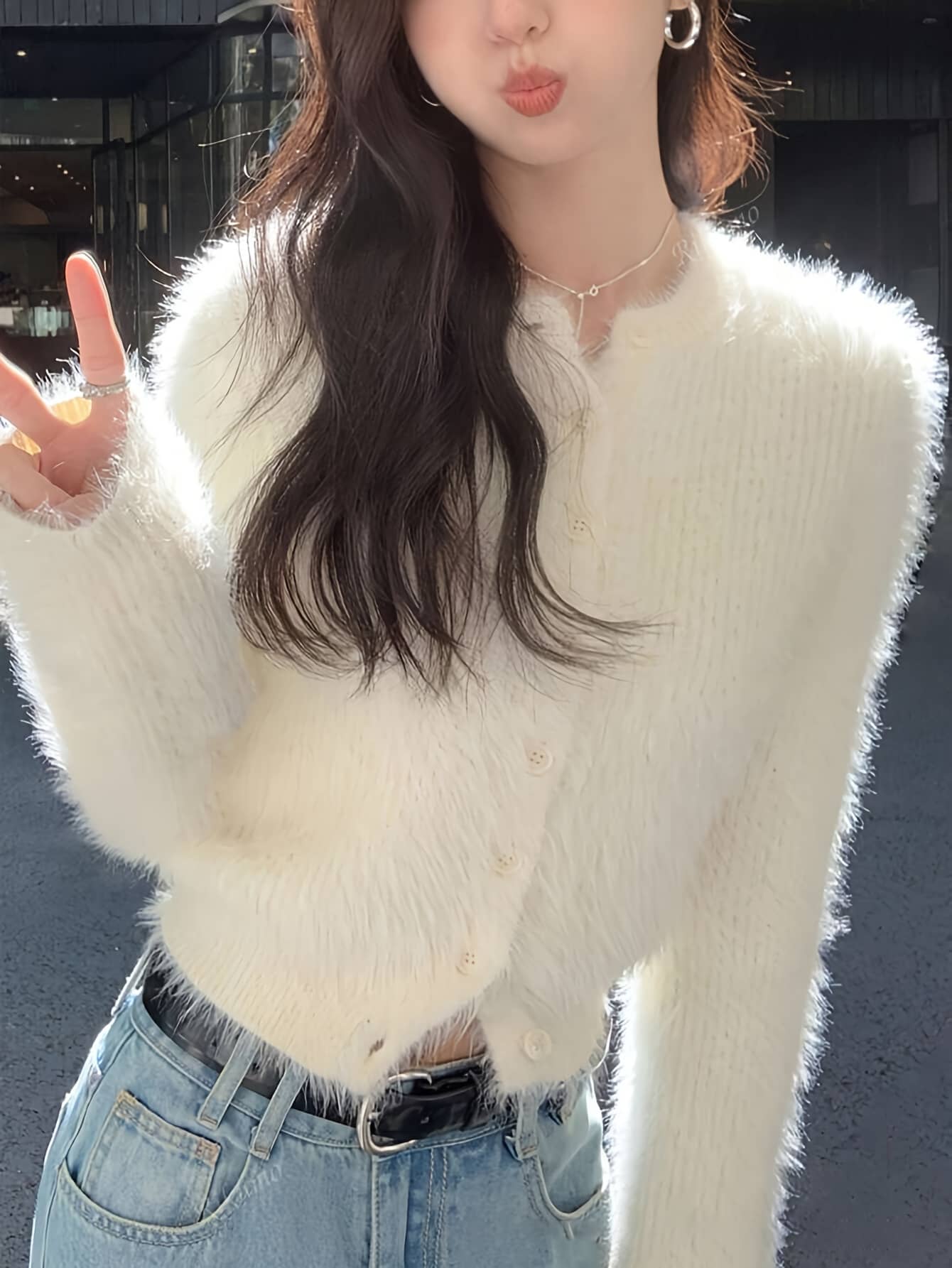 【全店30％OFF引き換え証】【ふわふわ質感】ジレー レディース 編み物ジレー シャギーニット ミンクのコート触れ合う 羽織り スウェーター トップス 長袖 労働者の一団のど首 丸首 前食い違い 遊撃手丈 クロップド丈 もこもこ 朦々たる 生あたたかい 体型押しかぶせる 着痩せ