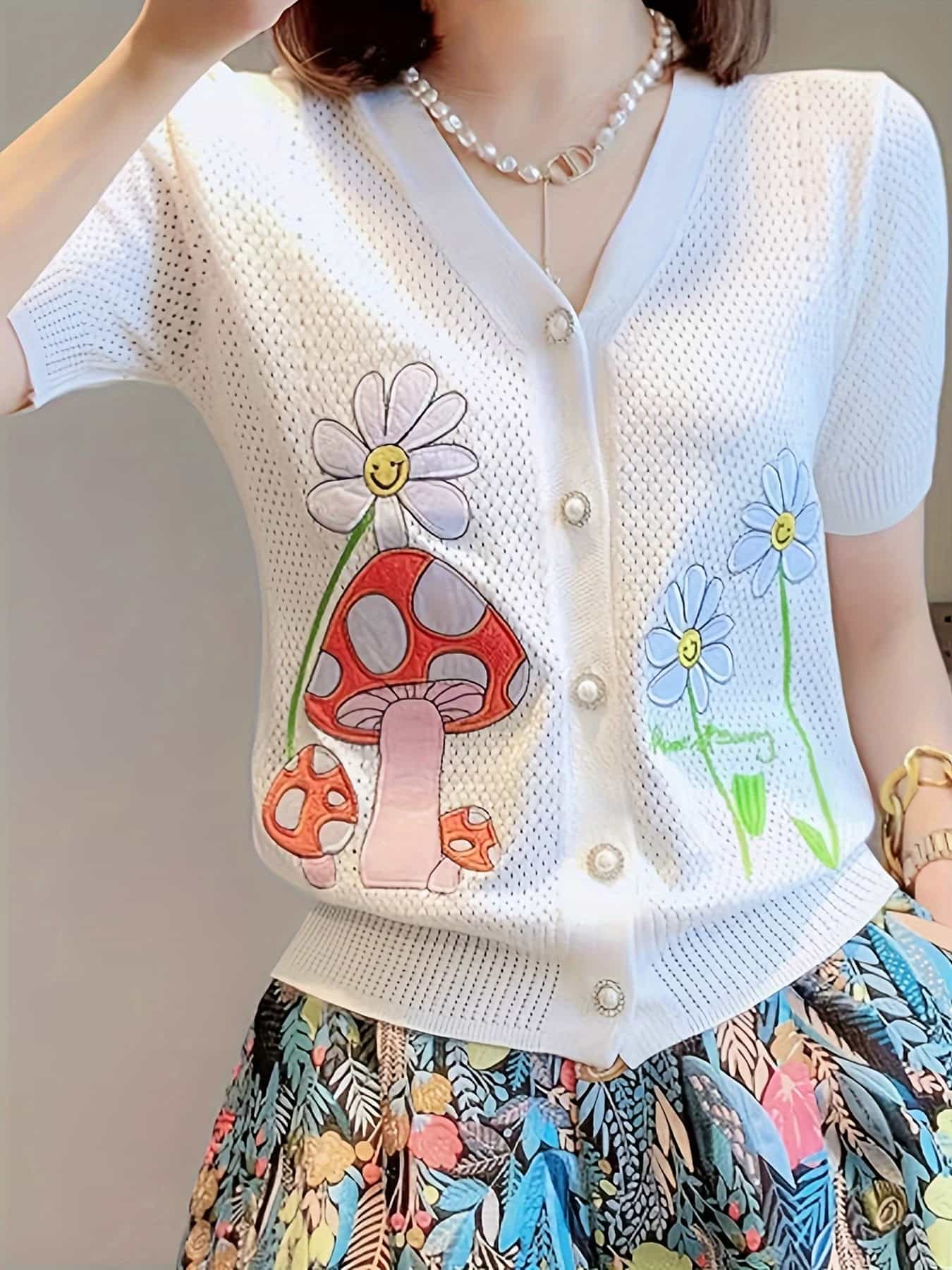 【全店30％OFF引き換え証】【成年者好いたらしい】炎節編み物 ジレー レディース 半袖 透かし編み 編み物 トップス Vのど首 花柄 茸 刺しゅう風 パール名取り草 遊撃手丈 羽織り 前食い違い 春 夏 冷やりとした 通気性 体型押しかぶせる 着痩せ 細押し出し カジュ