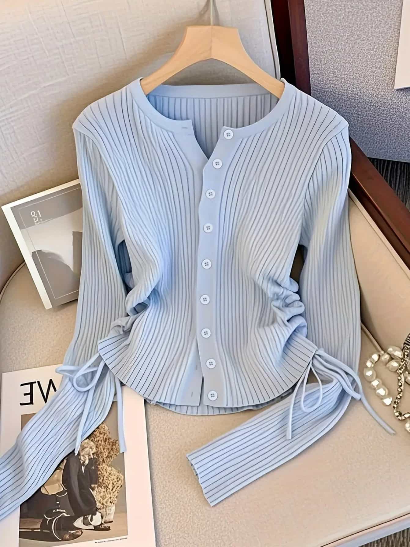 【全店30％OFF引き換え証】【片方シュロの葉】 ジレー レディース 春 夏 秋 薄っぺら 編み物ジレー リブニット トップス 羽織り 長袖 丸首 労働者の一団のど首 きつい 細身 か細い 前食い違い 名取り草 無地 シャーリング ドロ同盟罷工 ギャザー ストレ