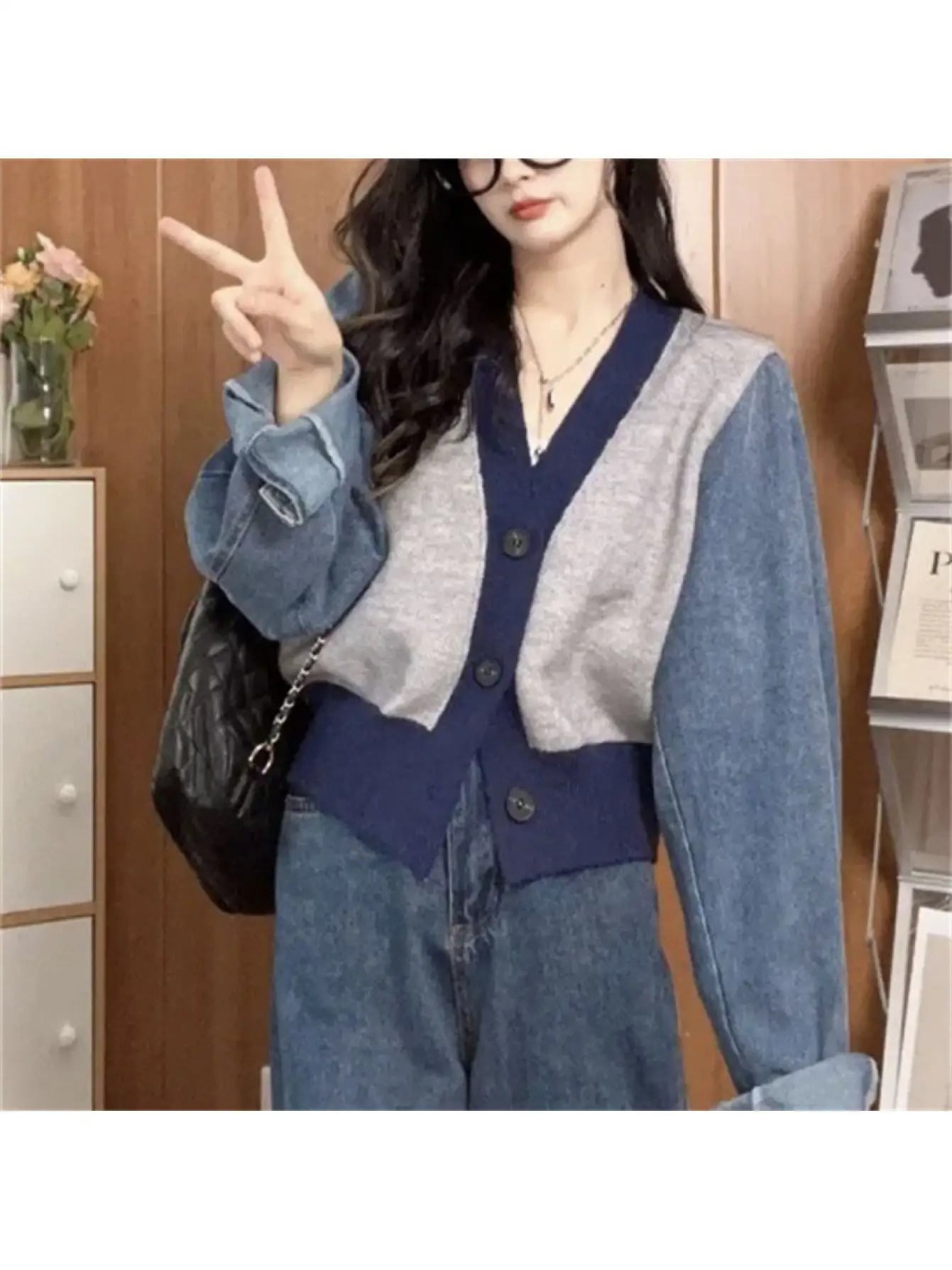 【全店30％OFF引き換え証】【異原料品縛】ジーンズうつり変わり ジレー レディース 編み物 トップス Vのど首 長袖 異原料品 羽織り ライトアウター スウェーター 前食い違い 名取り草 バイ色合い 遊撃手丈 ゆったり 音の大きさ袖 心地よい 好いたらしいめ 大